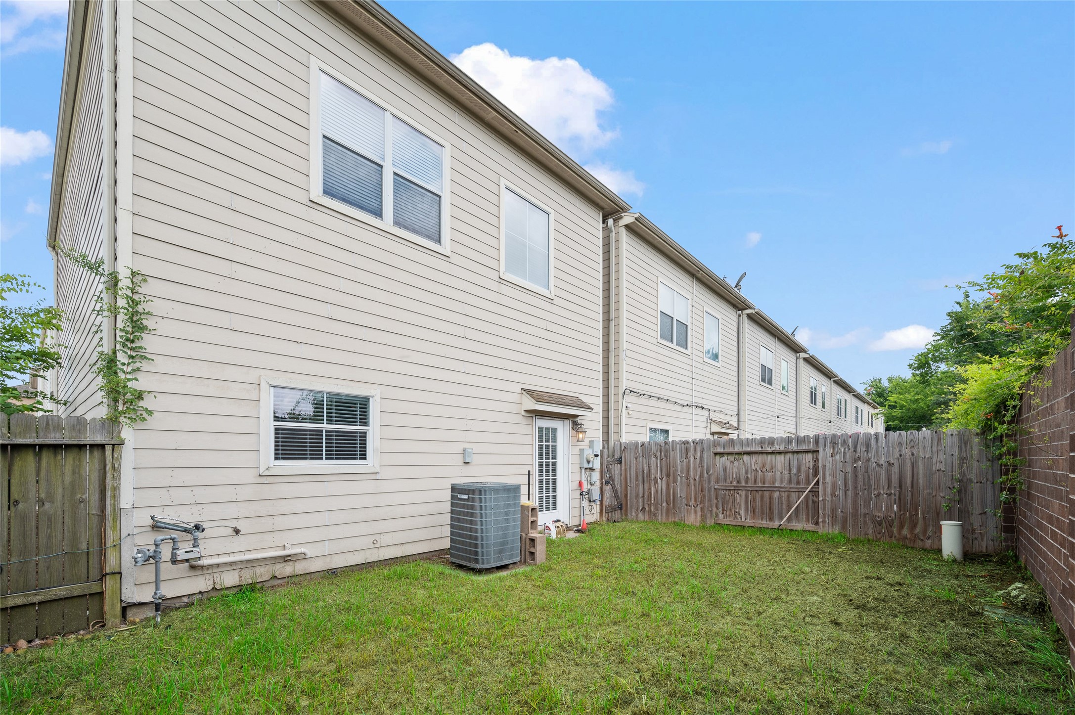 907 Mckinney Park Lane Property Photo 33