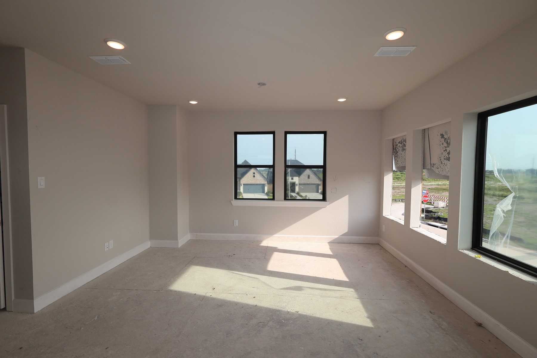 2706 Cottage Park Drive Property Photo 15