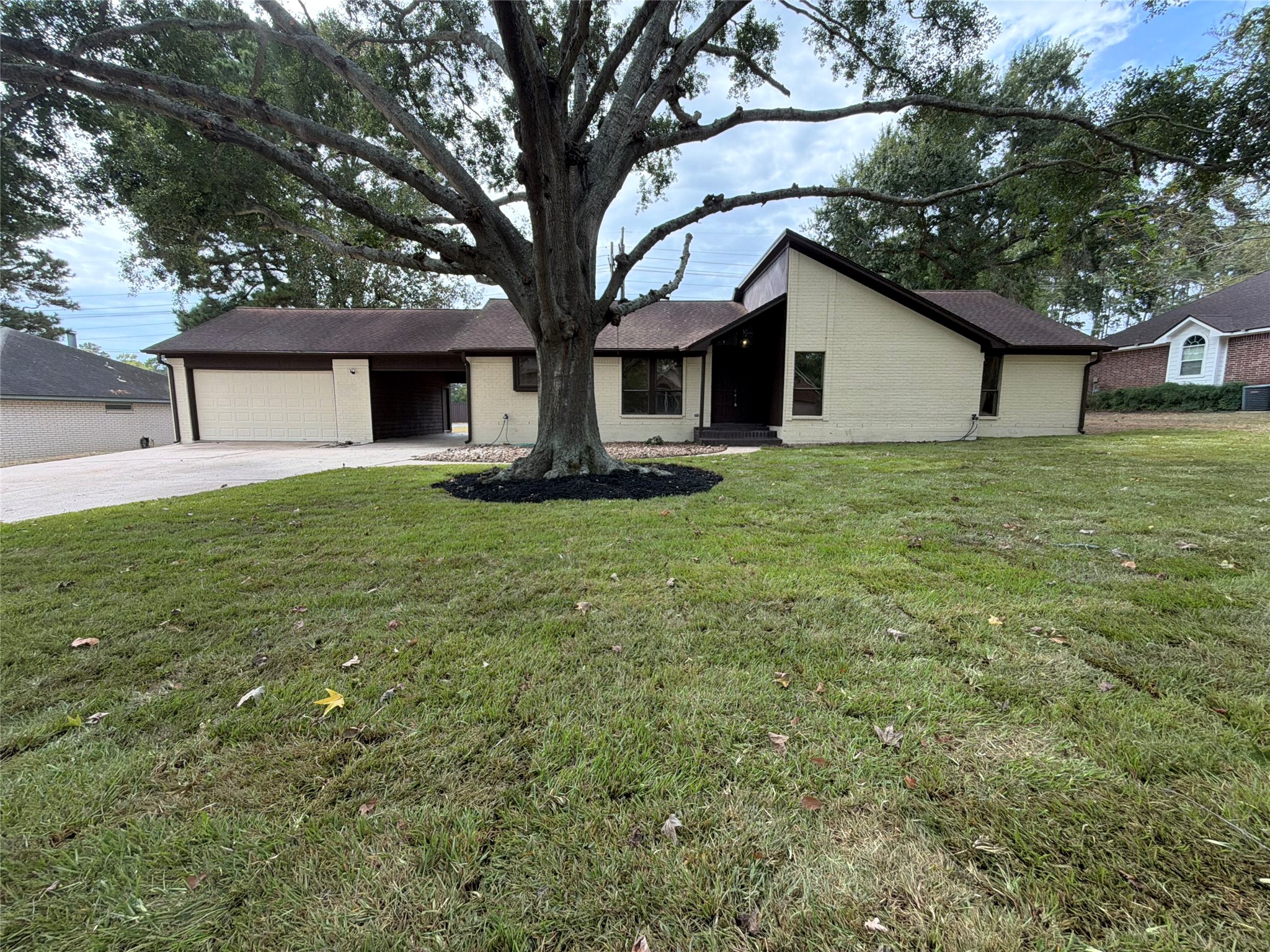 63 April Wind Drive S Property Photo 1