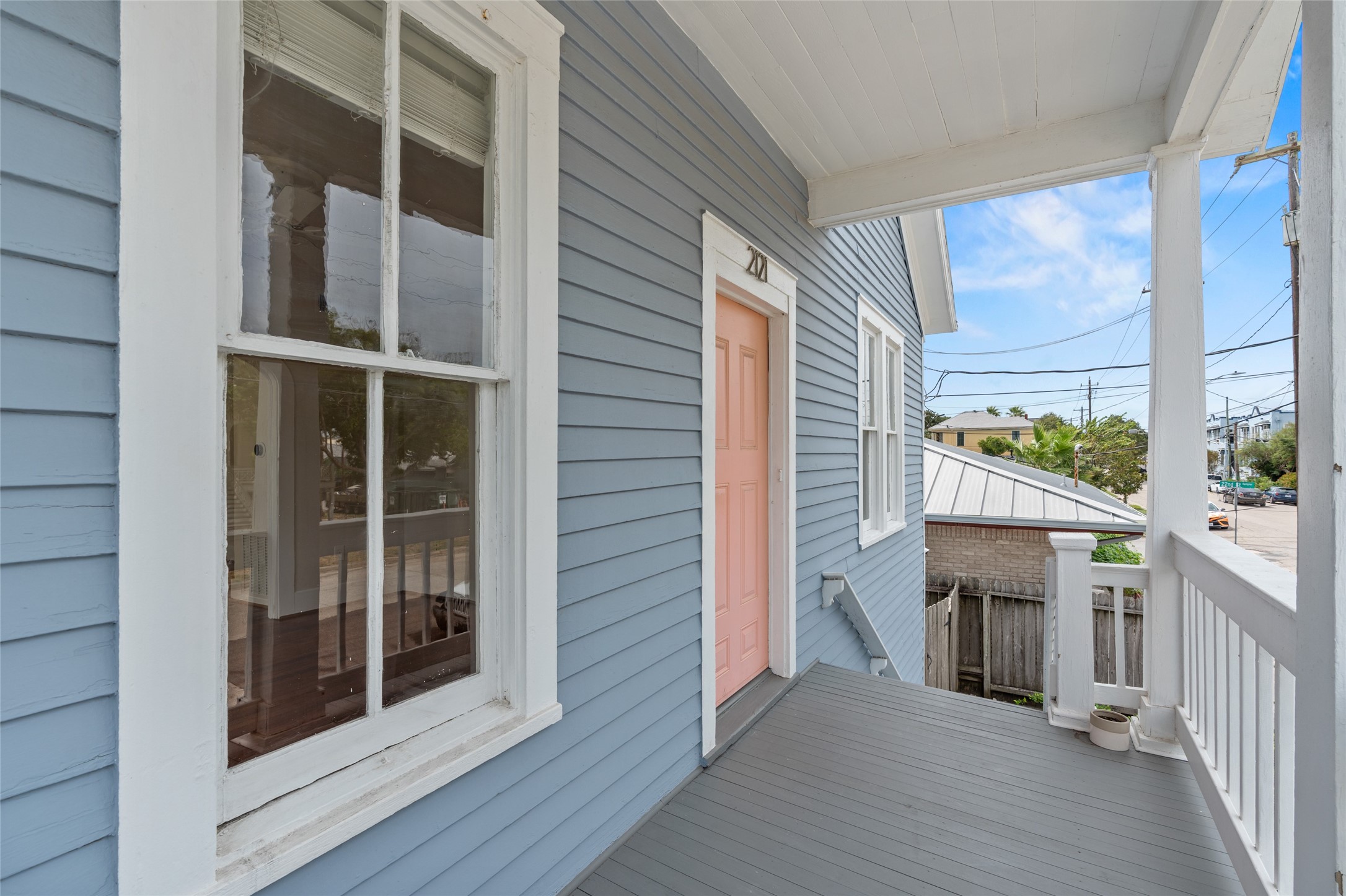 2121 Ursuline Street Property Photo 3
