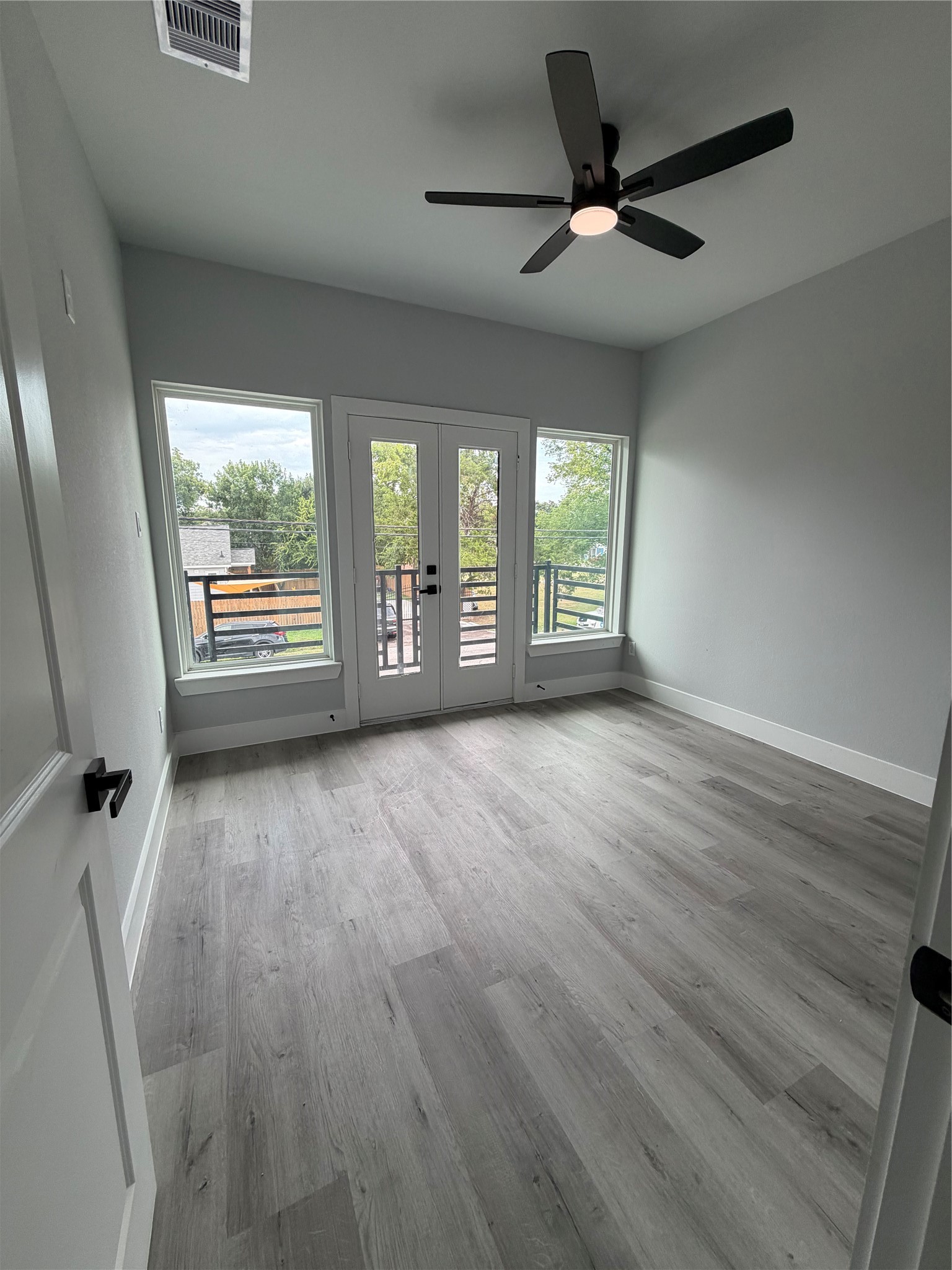 8706 Southview Street Property Photo 11