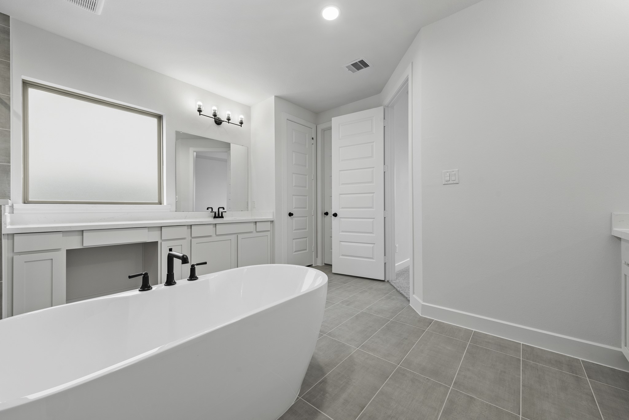 7229 Texas Wrangler Drive Property Photo 13