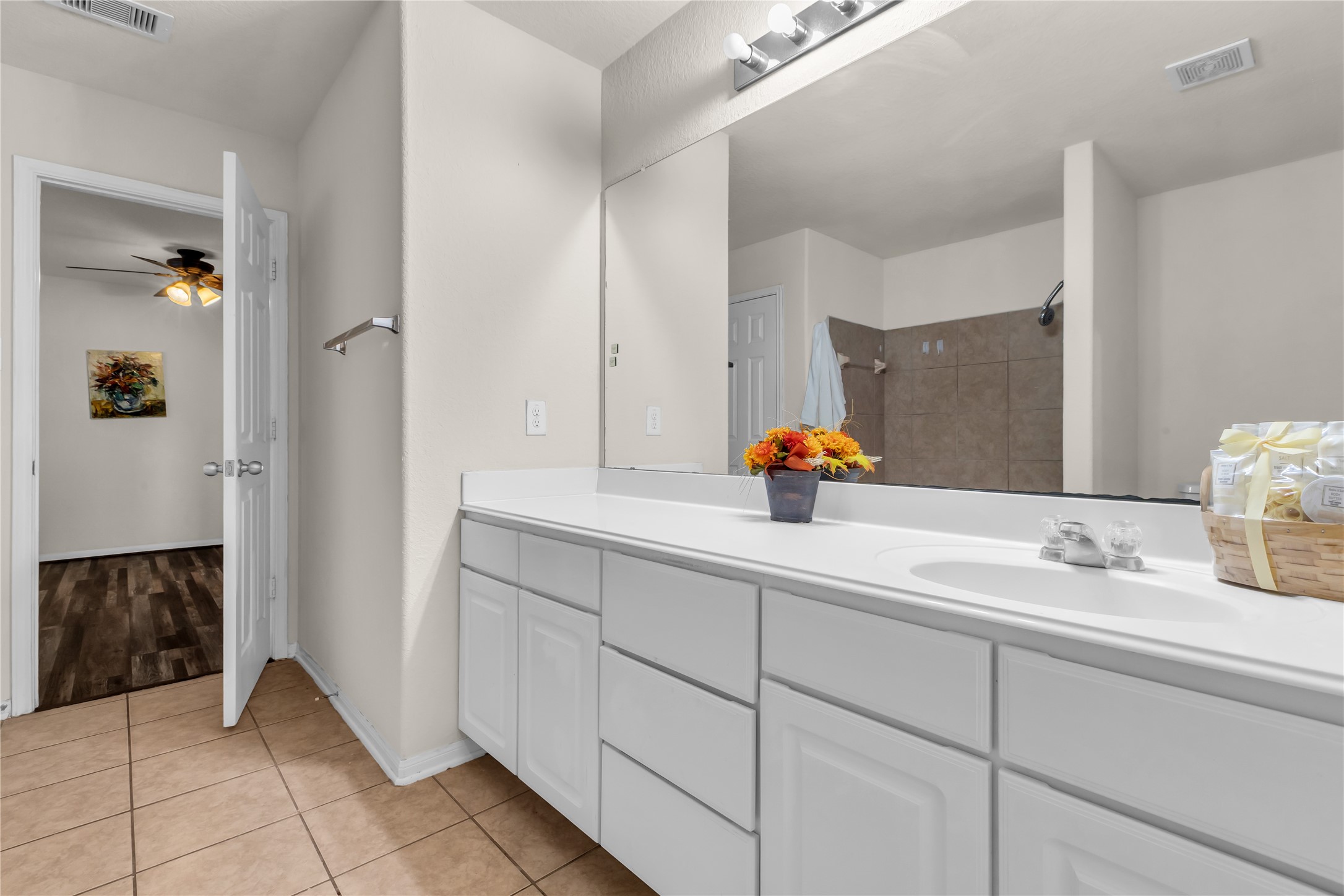 3050 Thicket Path Way Property Photo 19