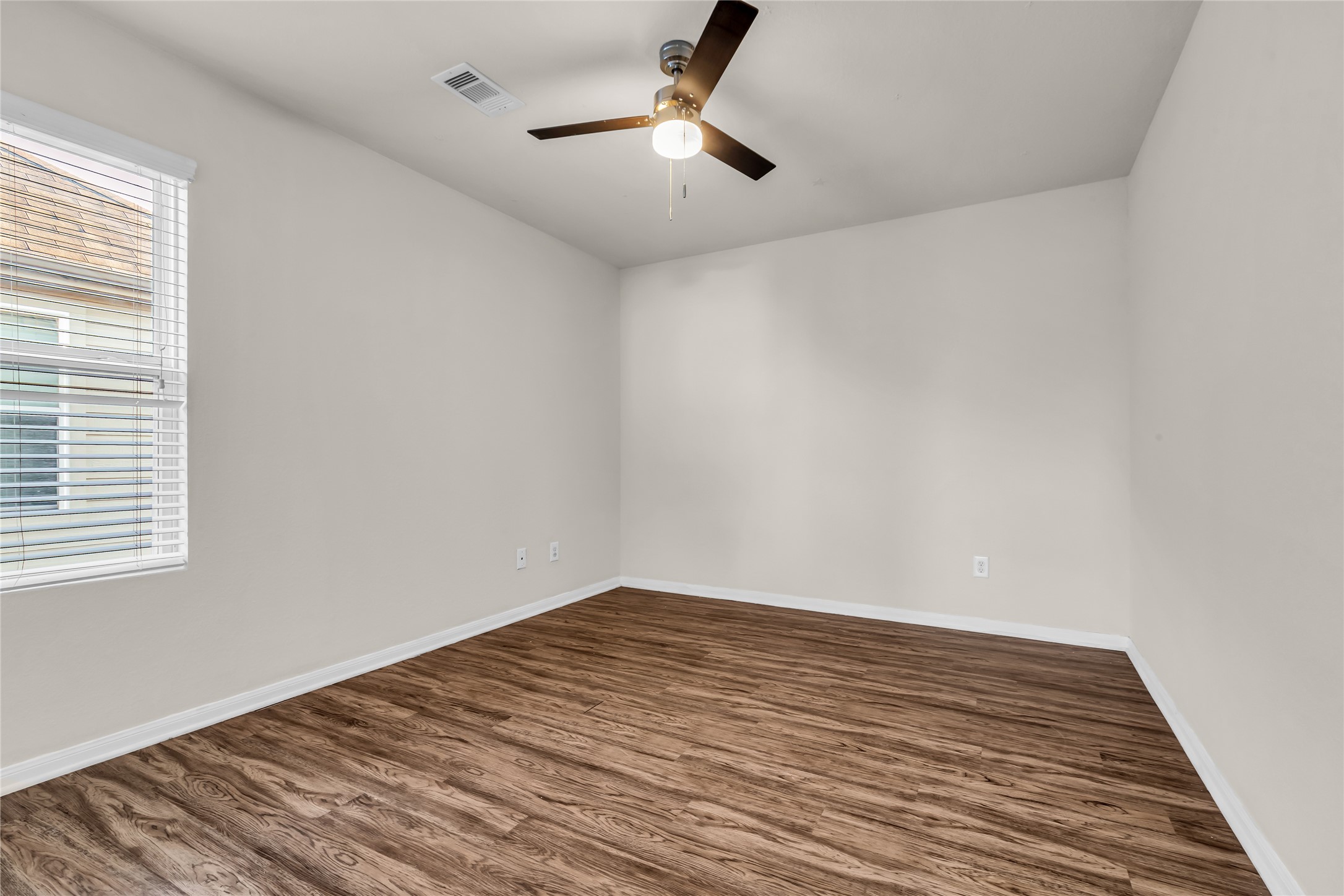 3050 Thicket Path Way Property Photo 23