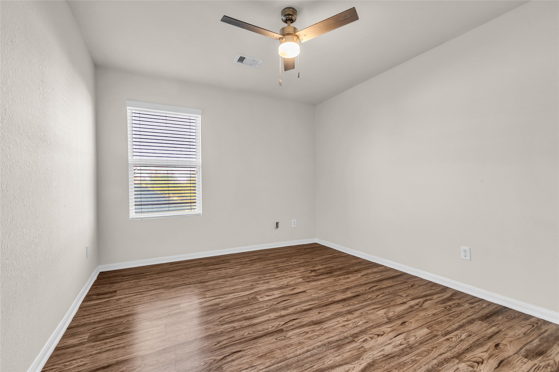 3050 Thicket Path Way Property Photo 24