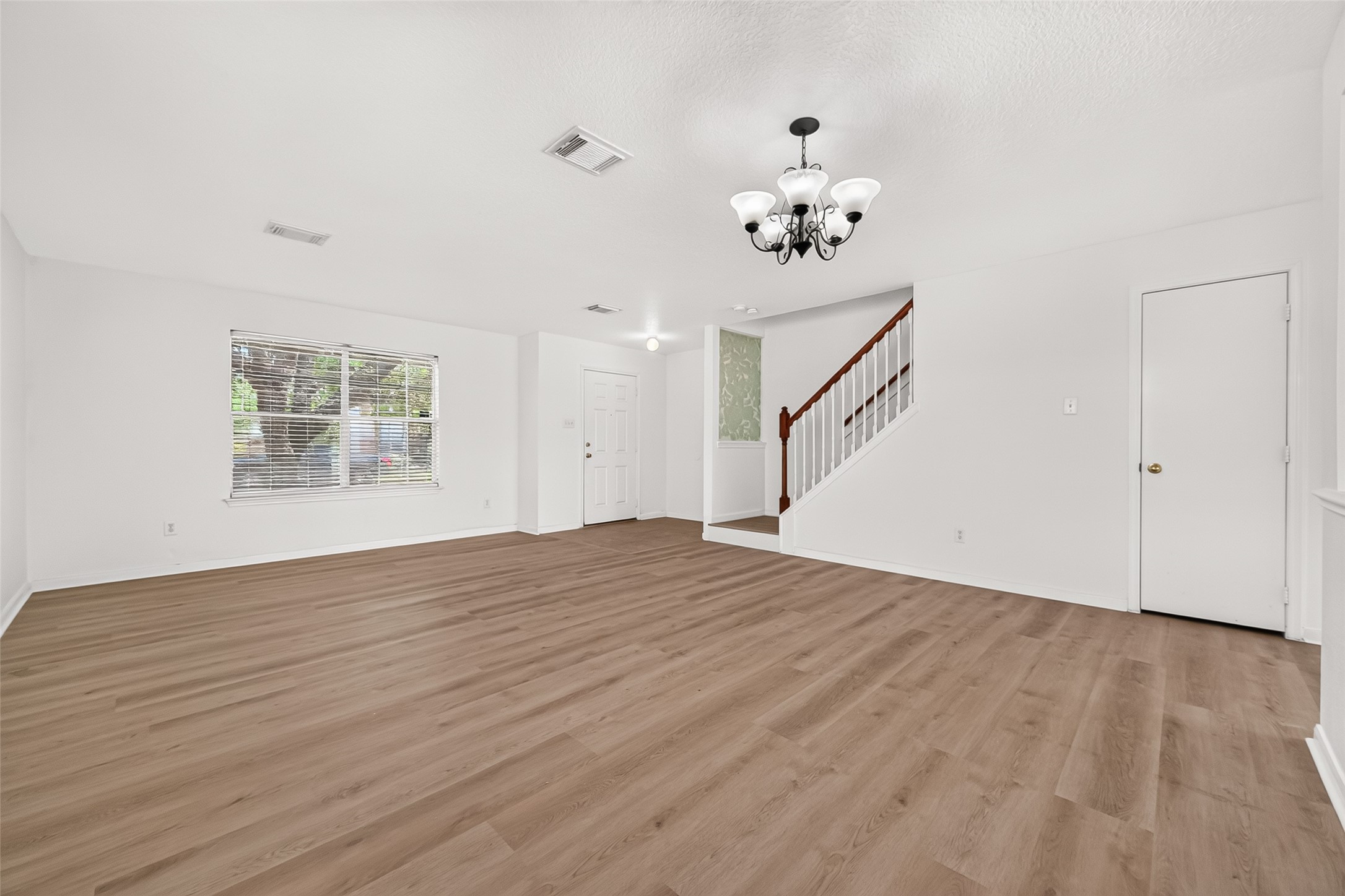 3635 John Hancock Lane Property Photo 5