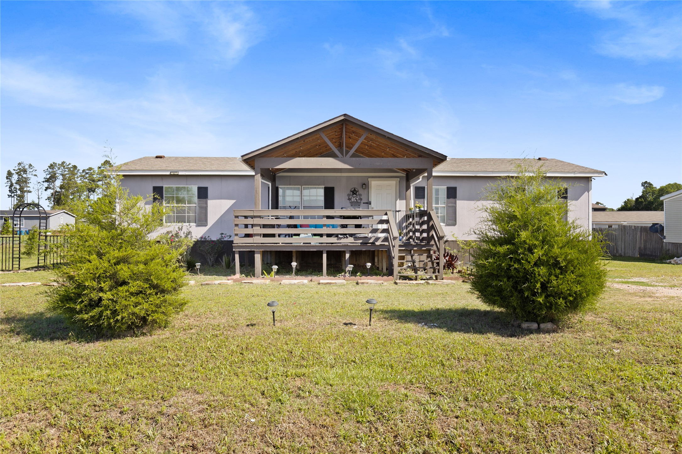 8021 Matthew Stevens Drive Property Photo 1