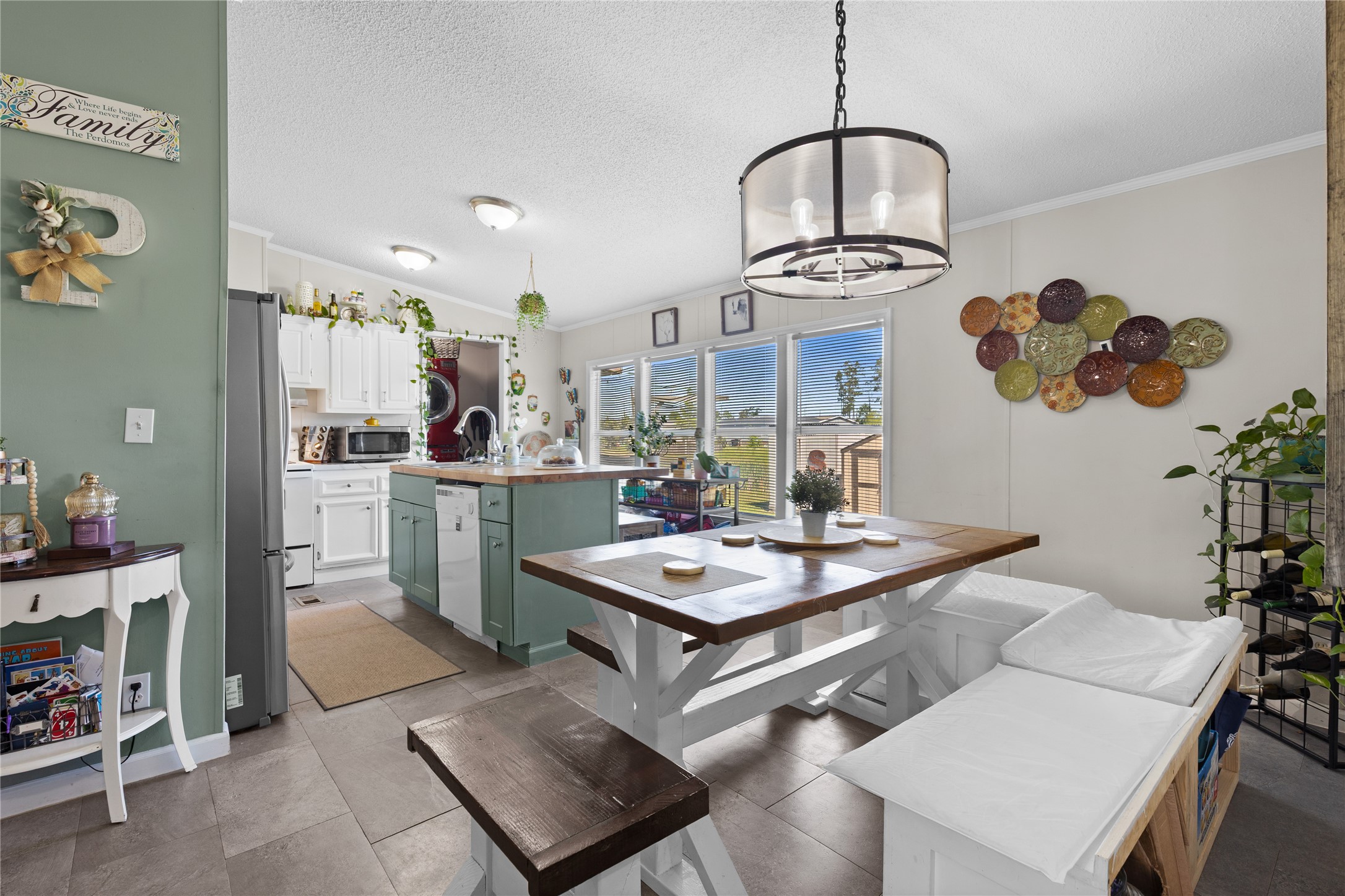 8021 Matthew Stevens Drive Property Photo 12