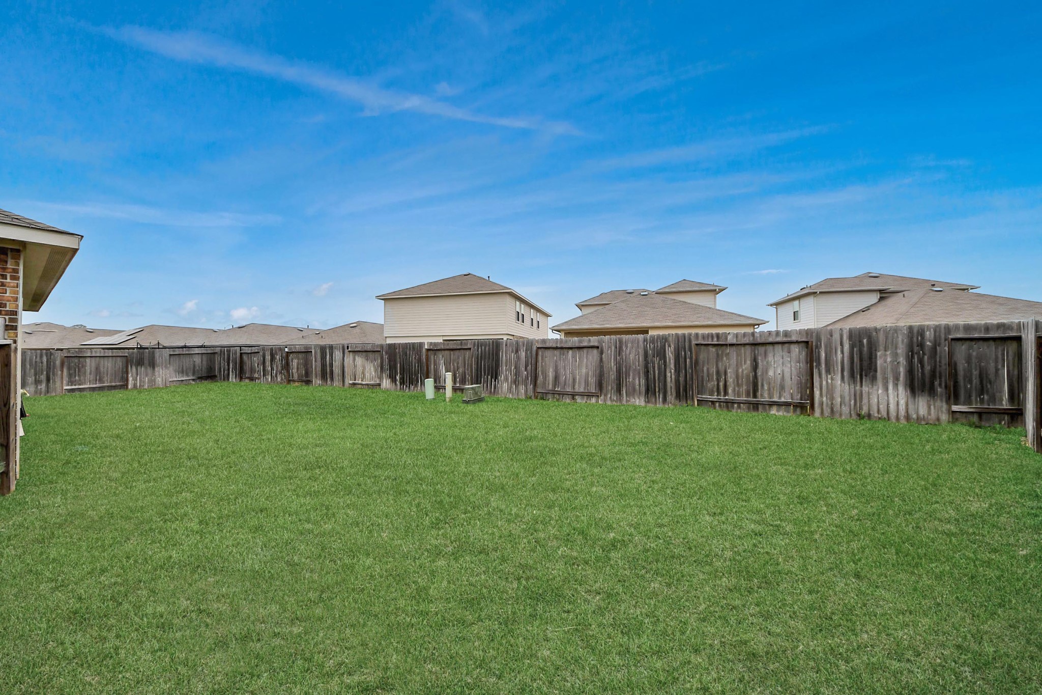2347 Pettingell Way Property Photo 9