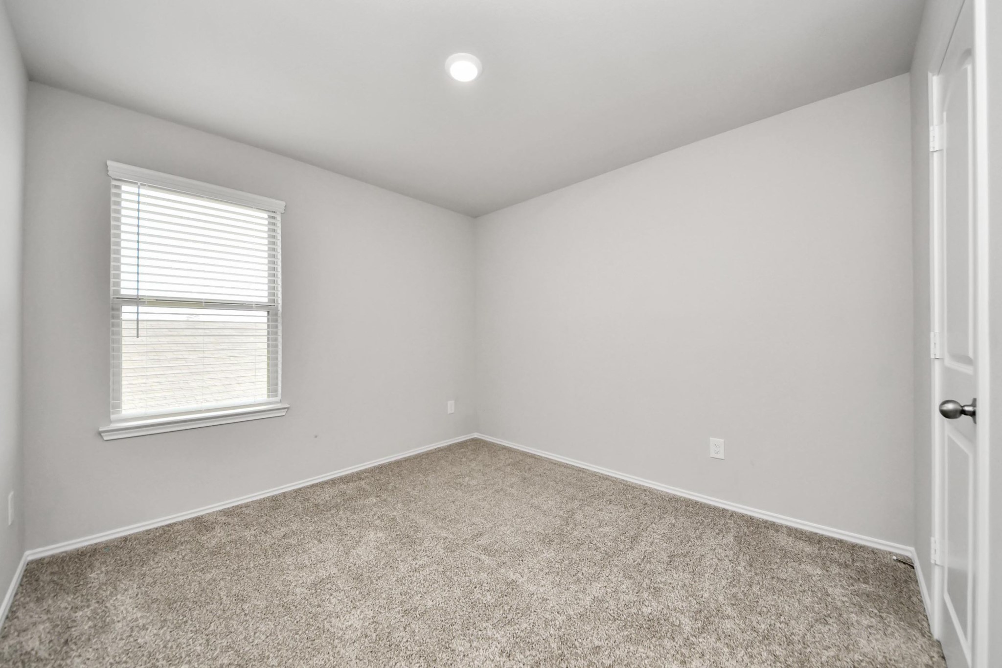 2347 Pettingell Way Property Photo 11
