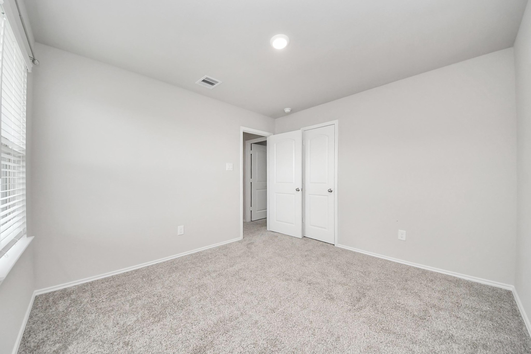 2347 Pettingell Way Property Photo 14