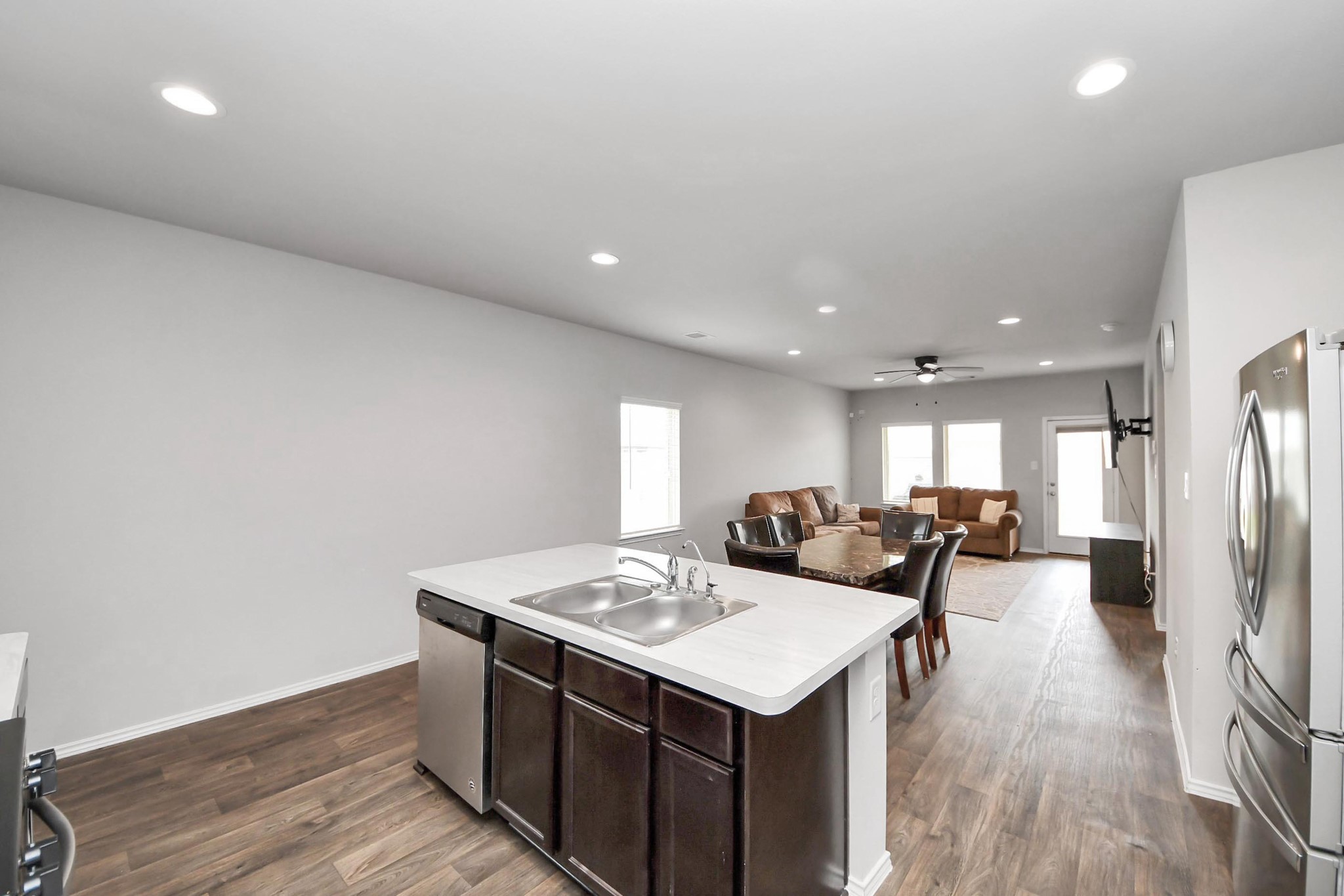 2347 Pettingell Way Property Photo 25