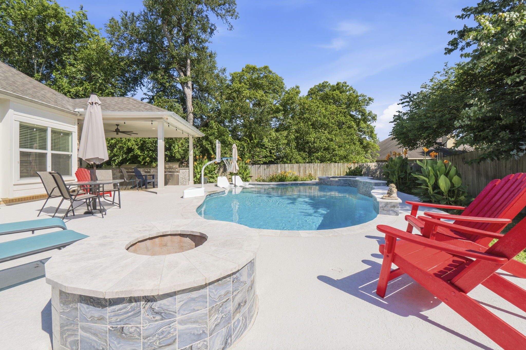 10802 Windswept Property Photo 6