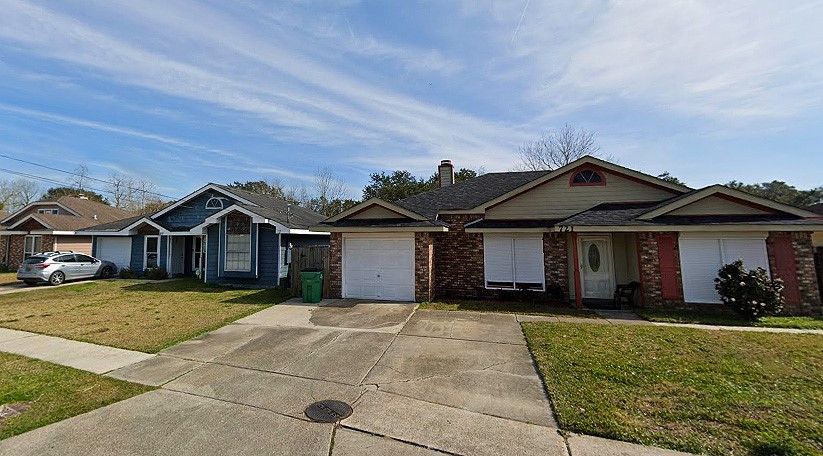 46 Iris Lane Property Photo 3