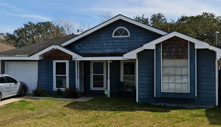 46 Iris Lane Property Photo 6