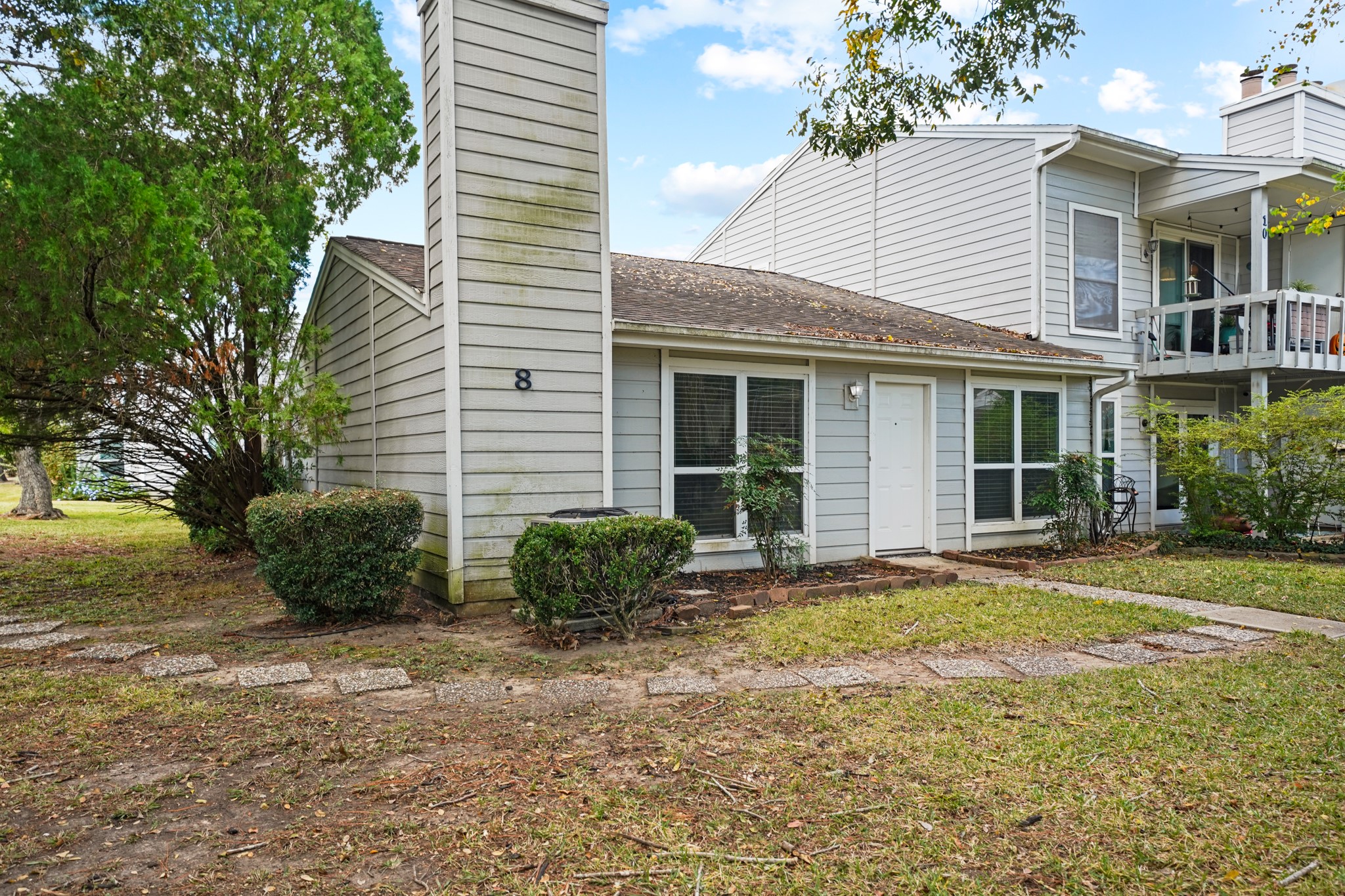 8 Hideaway Drive Property Photo 2