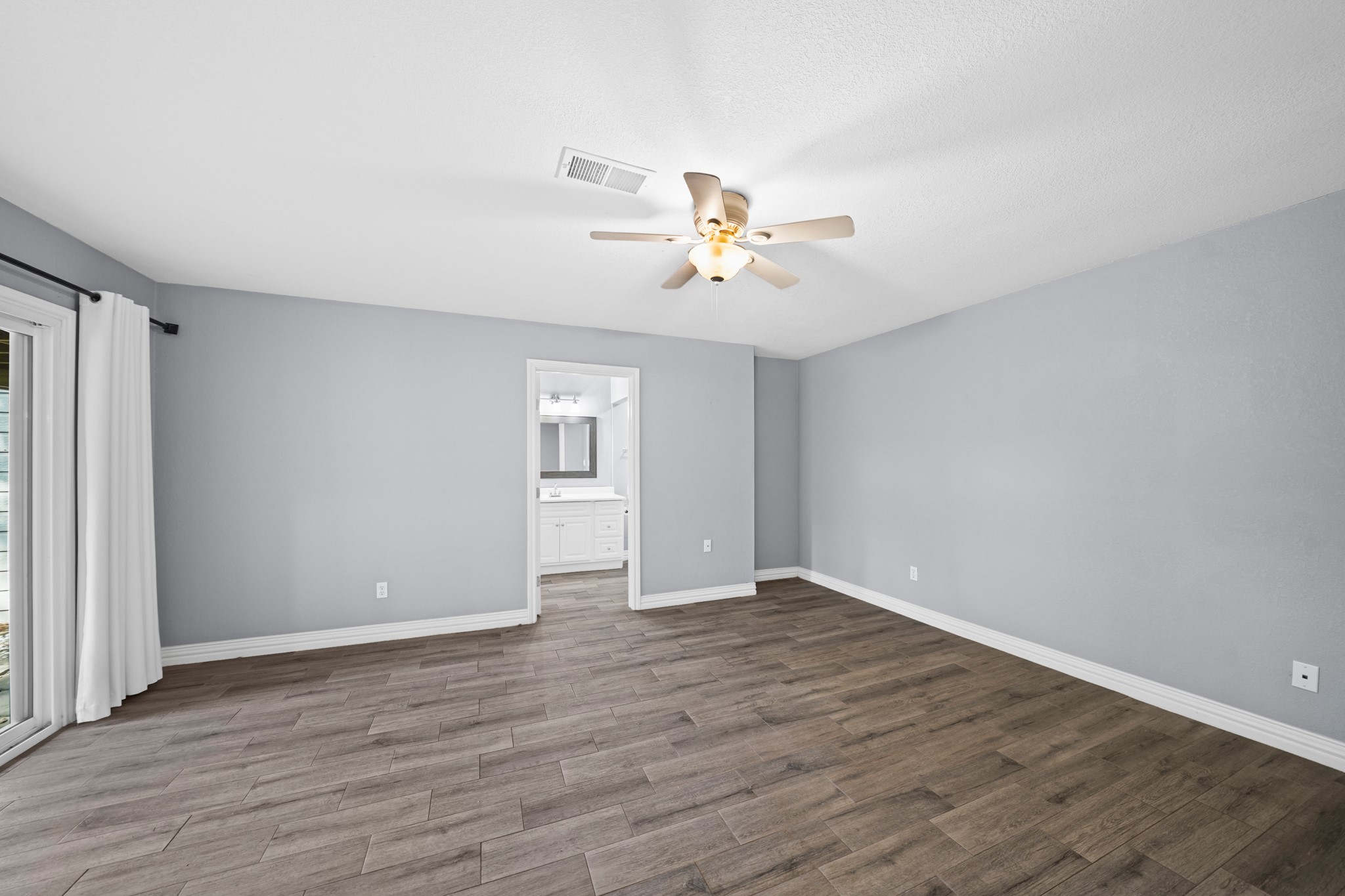8 Hideaway Drive Property Photo 15