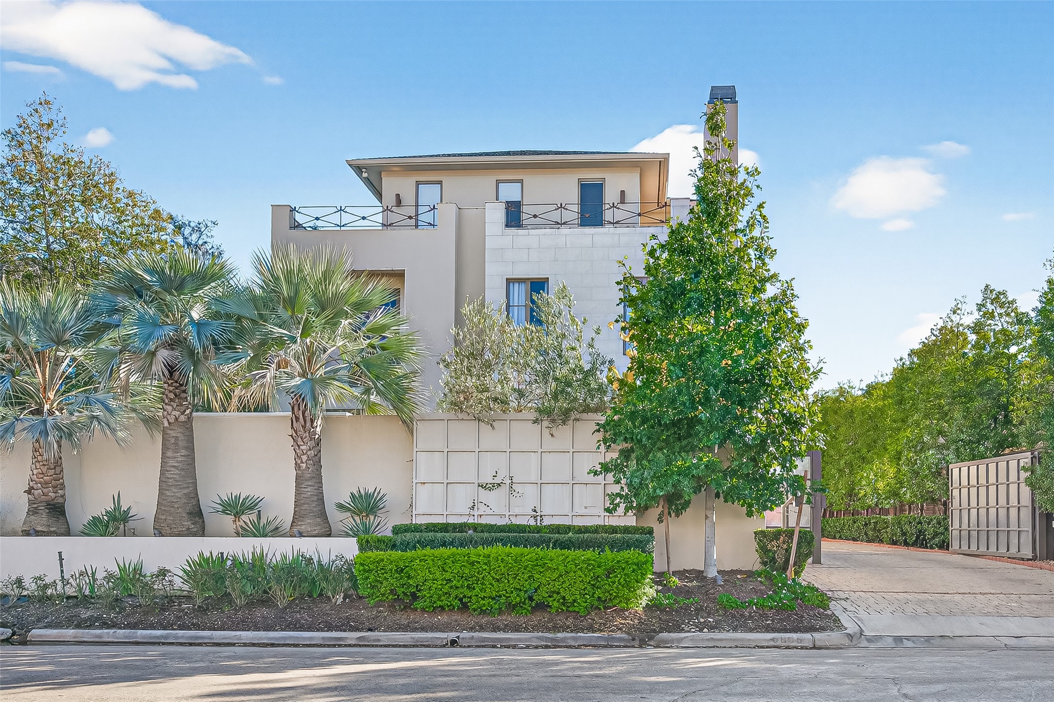 6005 Inwood Drive A Property Photo 1