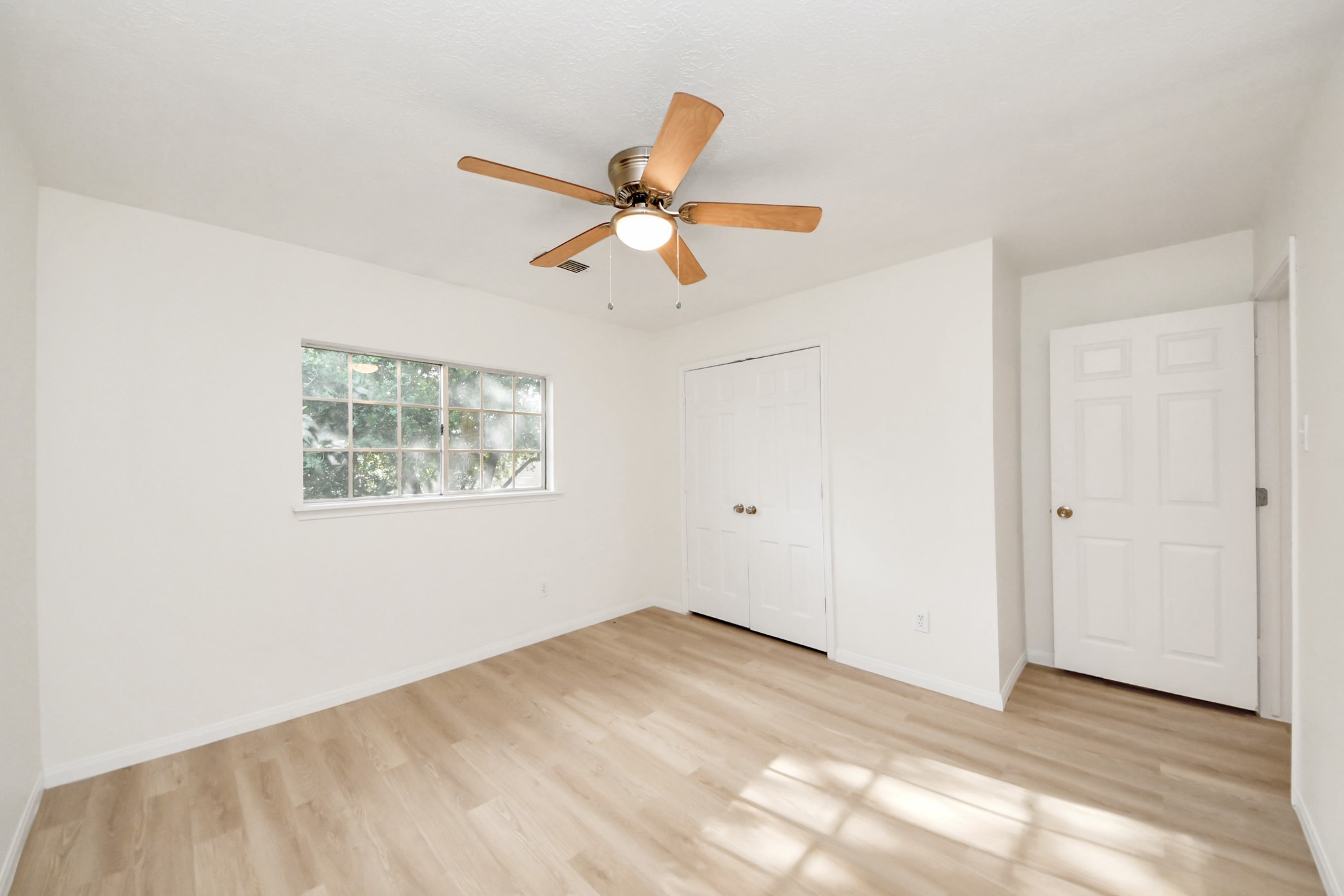 3046 Texas Oak Drive Property Photo 10