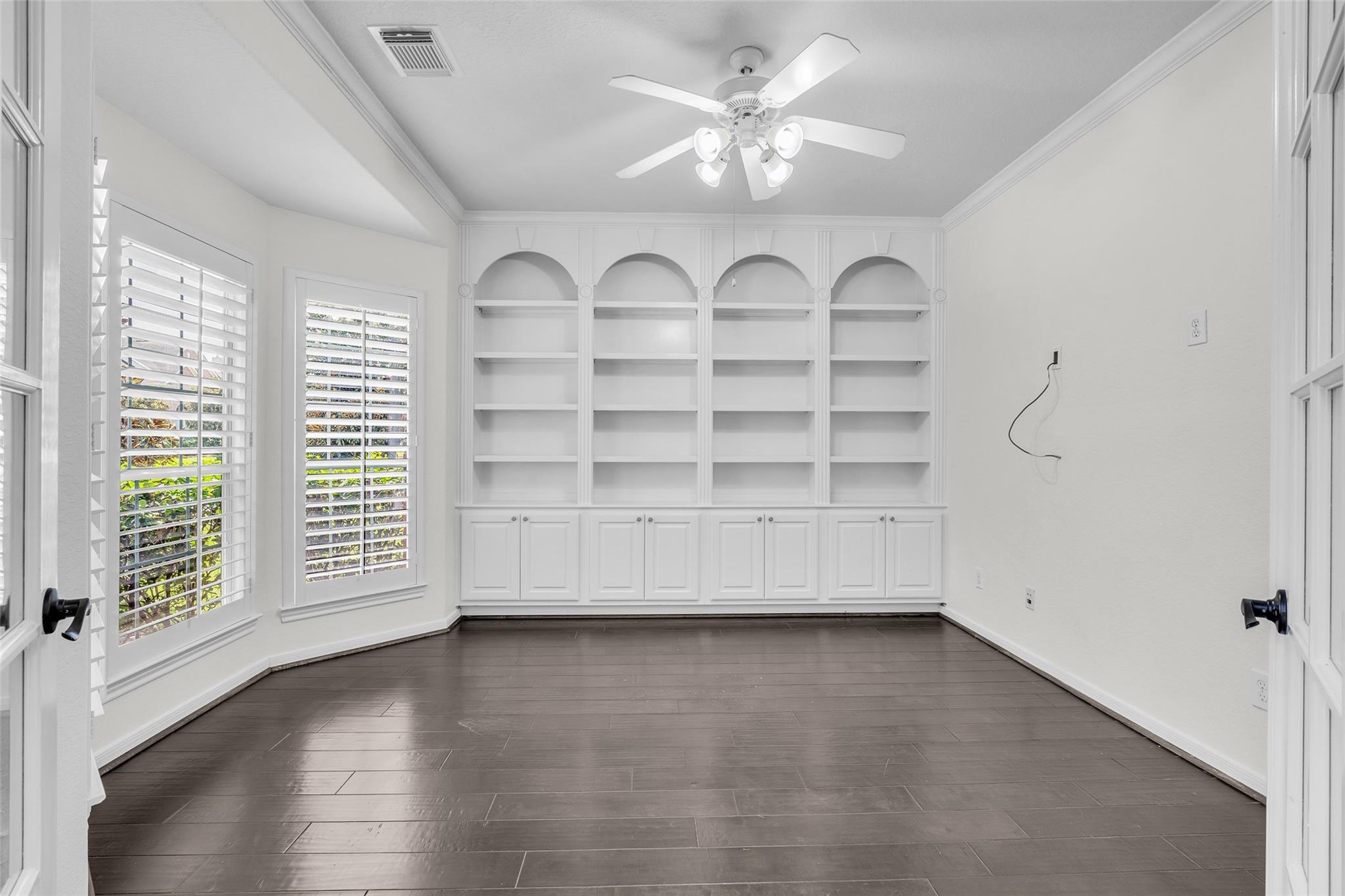 79 W Shale Creek Circle, The Woodlands Tx 77382 Property Photo 12