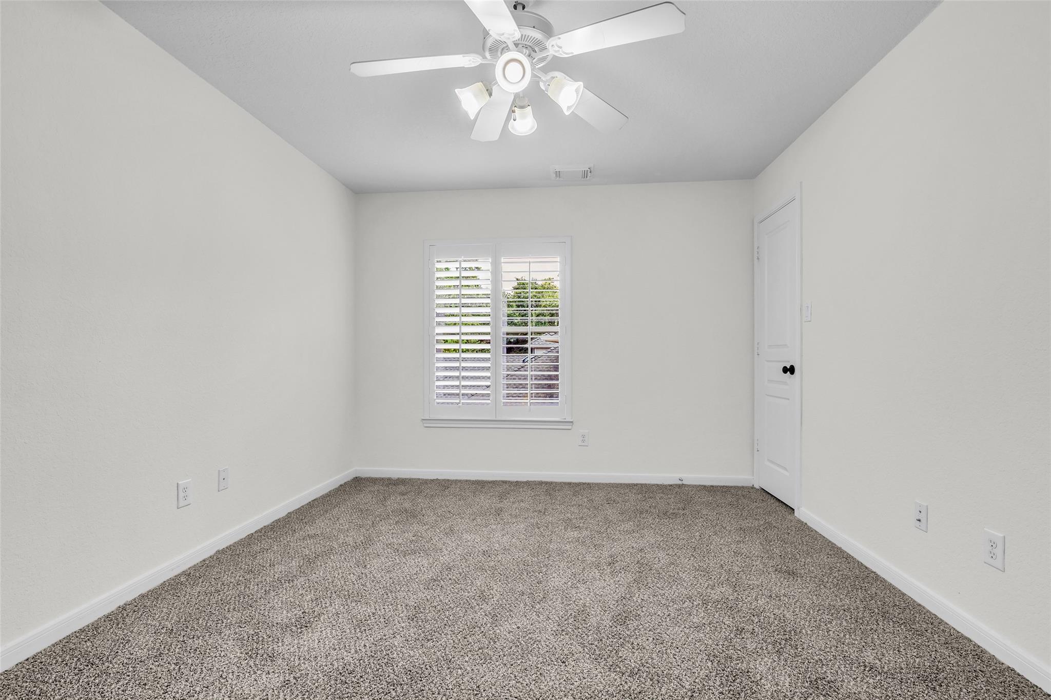 79 W Shale Creek Circle, The Woodlands Tx 77382 Property Photo 35