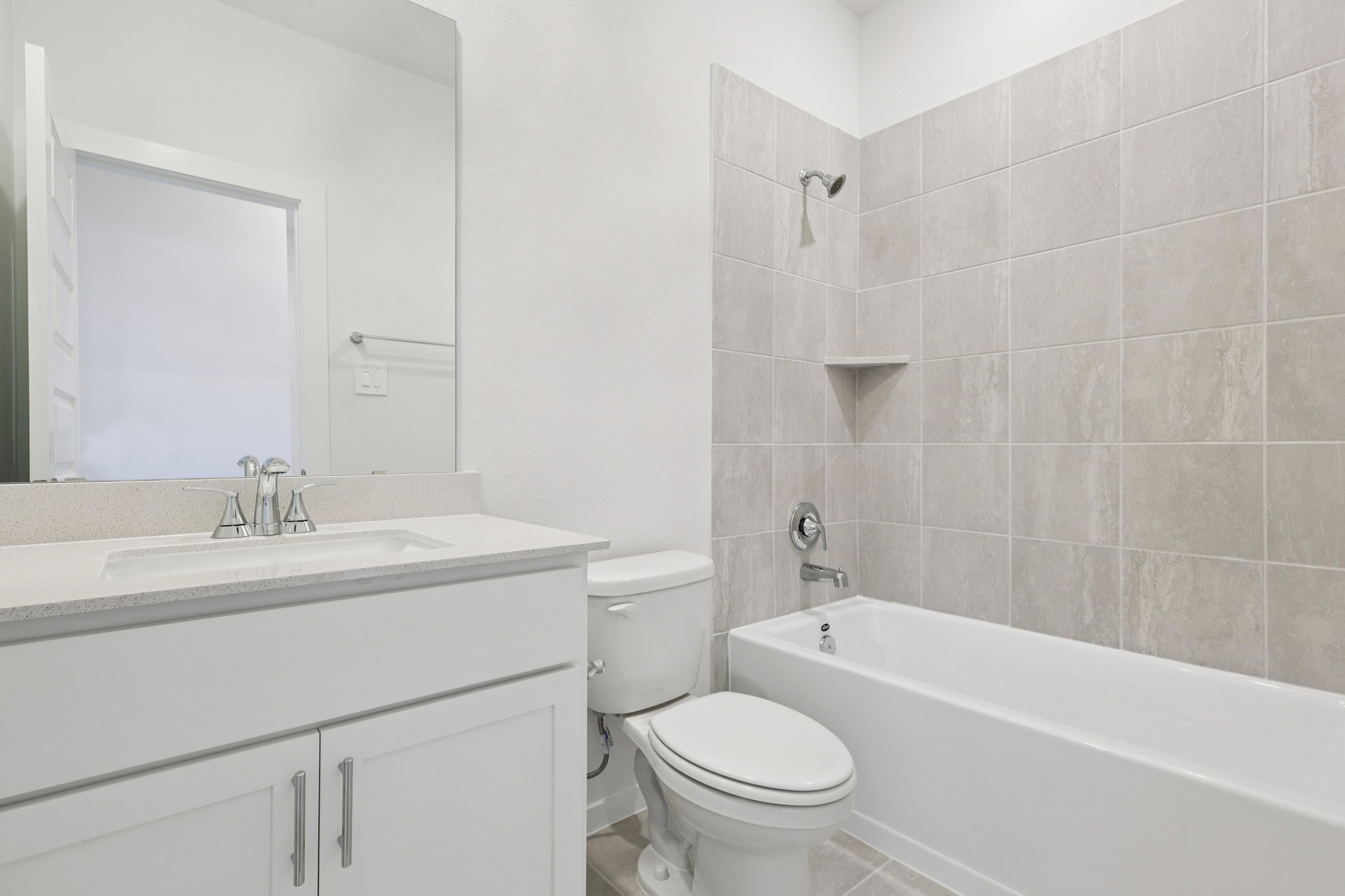 14048 Granger Pointe Lane Property Photo 11