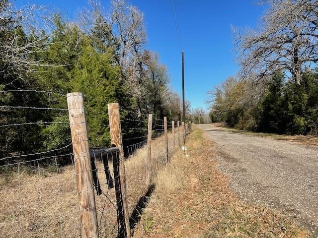 00 Cr 421 Property Photo 3