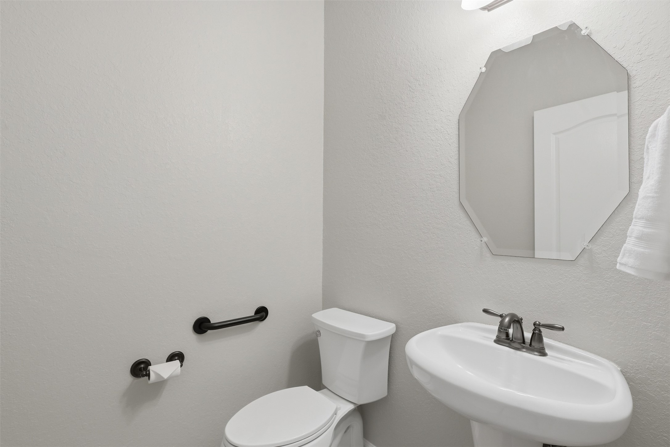 721 Rufina Street Property Photo 21