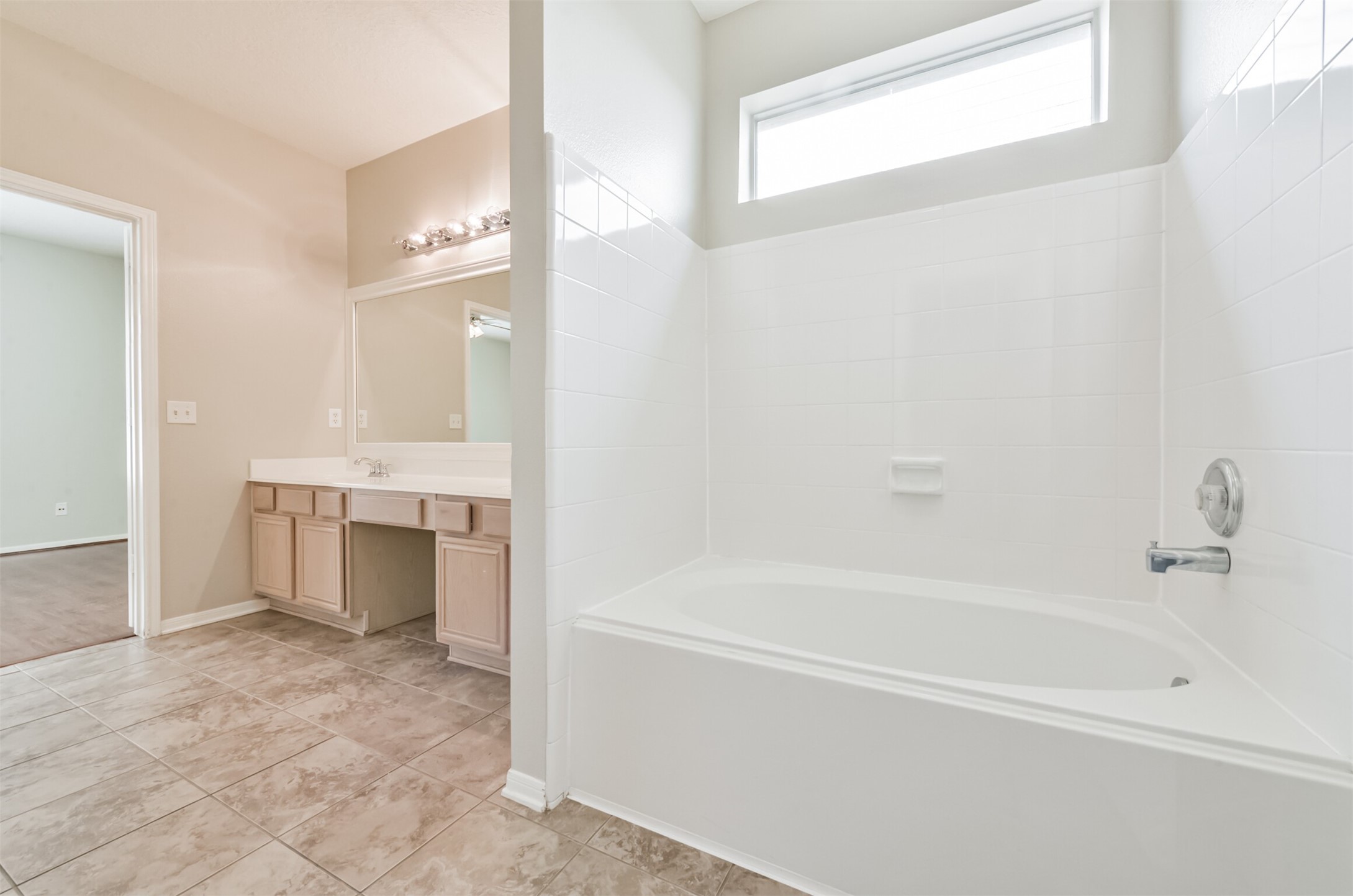 2907 Eagle Point Trail Drive Property Photo 14