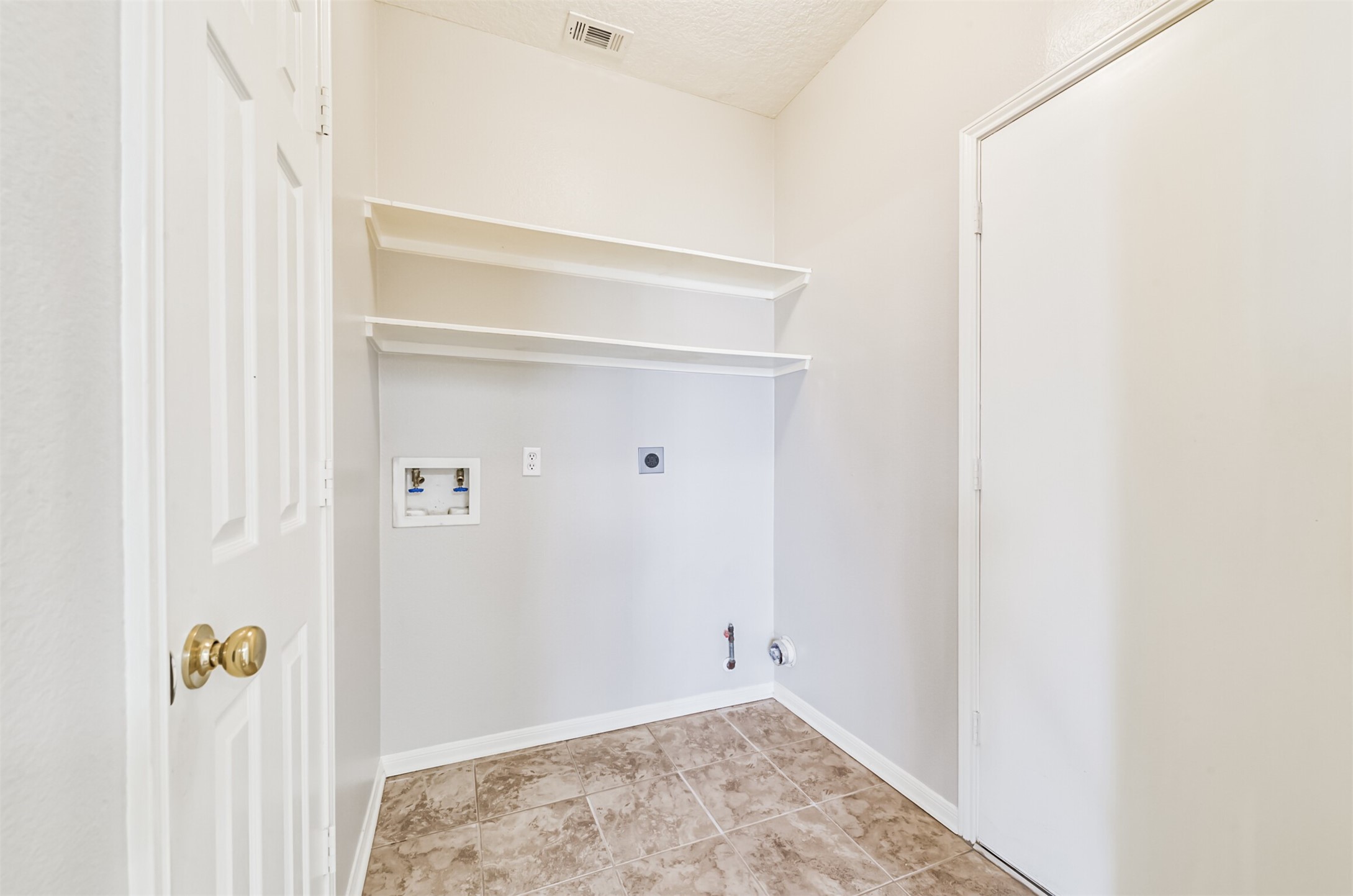 2907 Eagle Point Trail Drive Property Photo 16