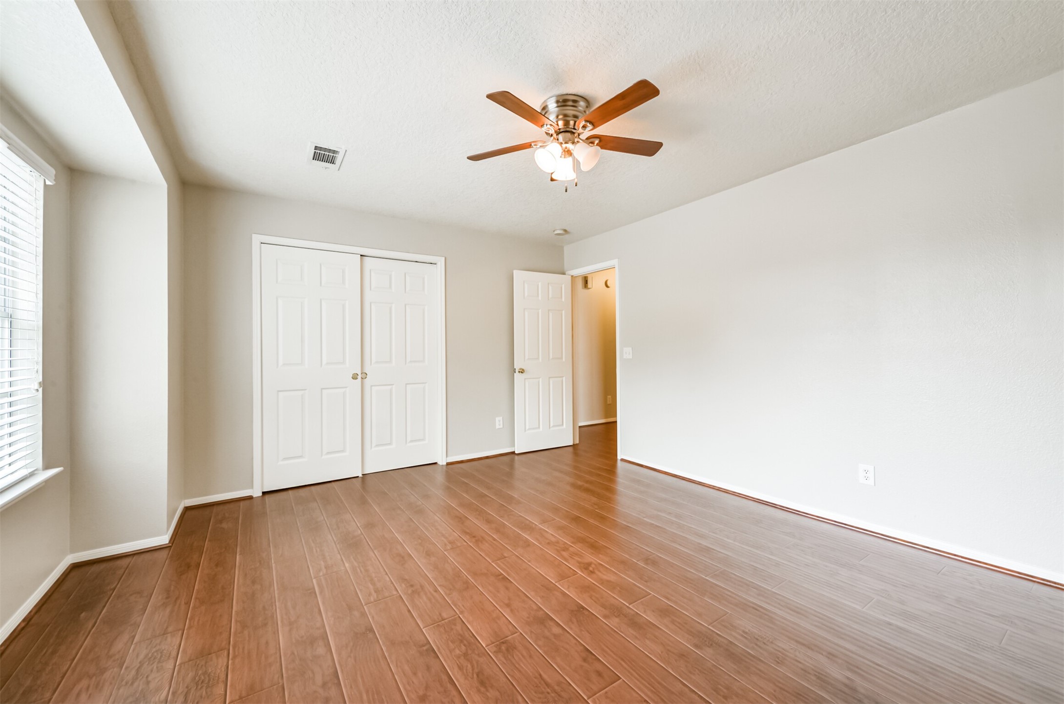 2907 Eagle Point Trail Drive Property Photo 18