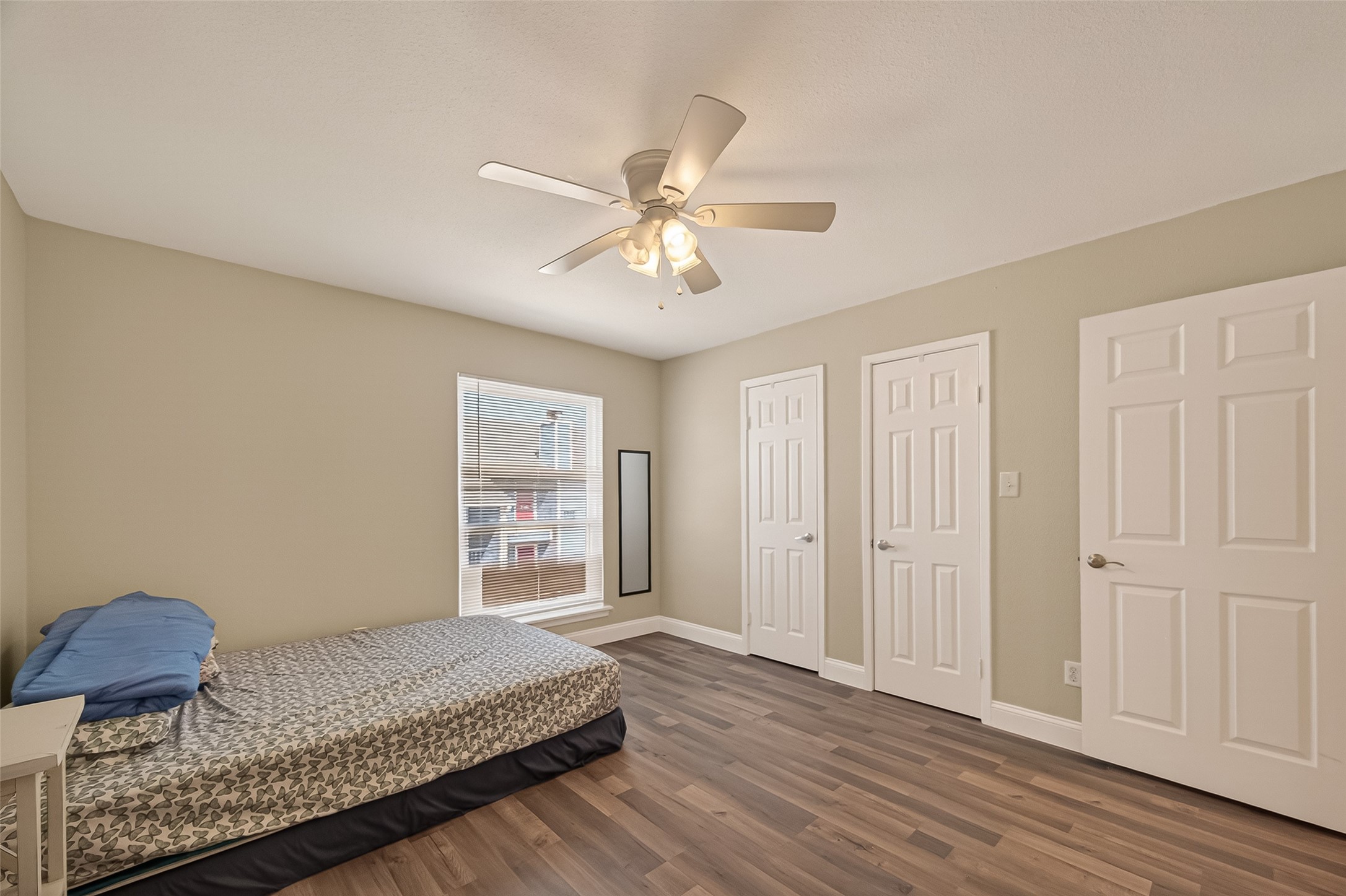 18515 Egret Bay Boulevard 1302 Property Photo 9
