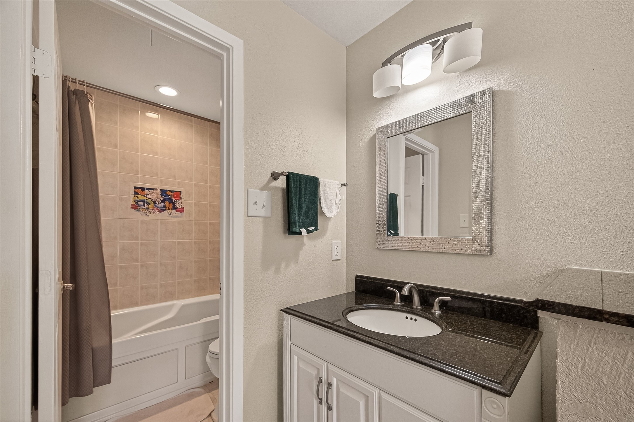 18515 Egret Bay Boulevard 1302 Property Photo 13