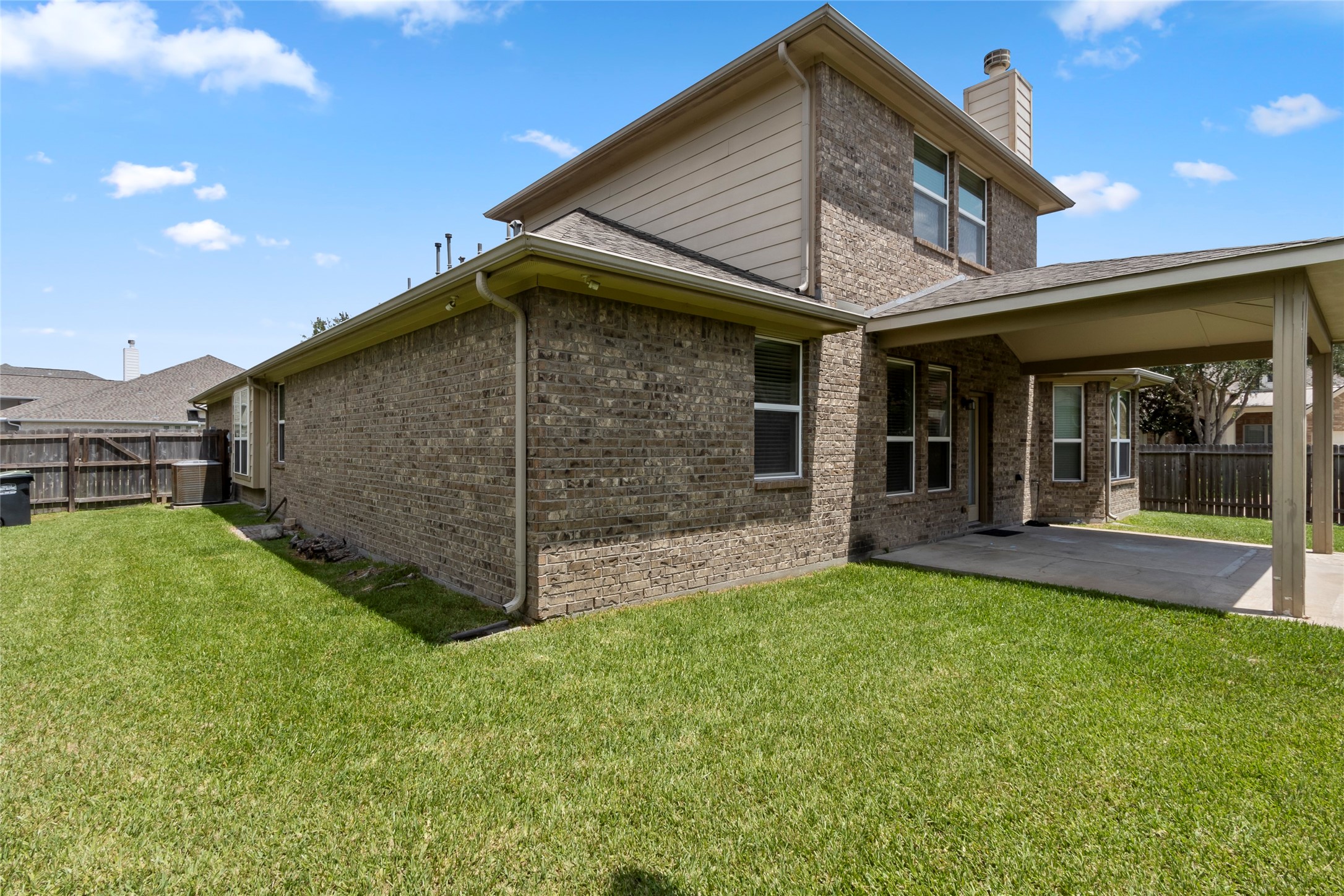 13402 Indigo Sands Drive Property Photo 2