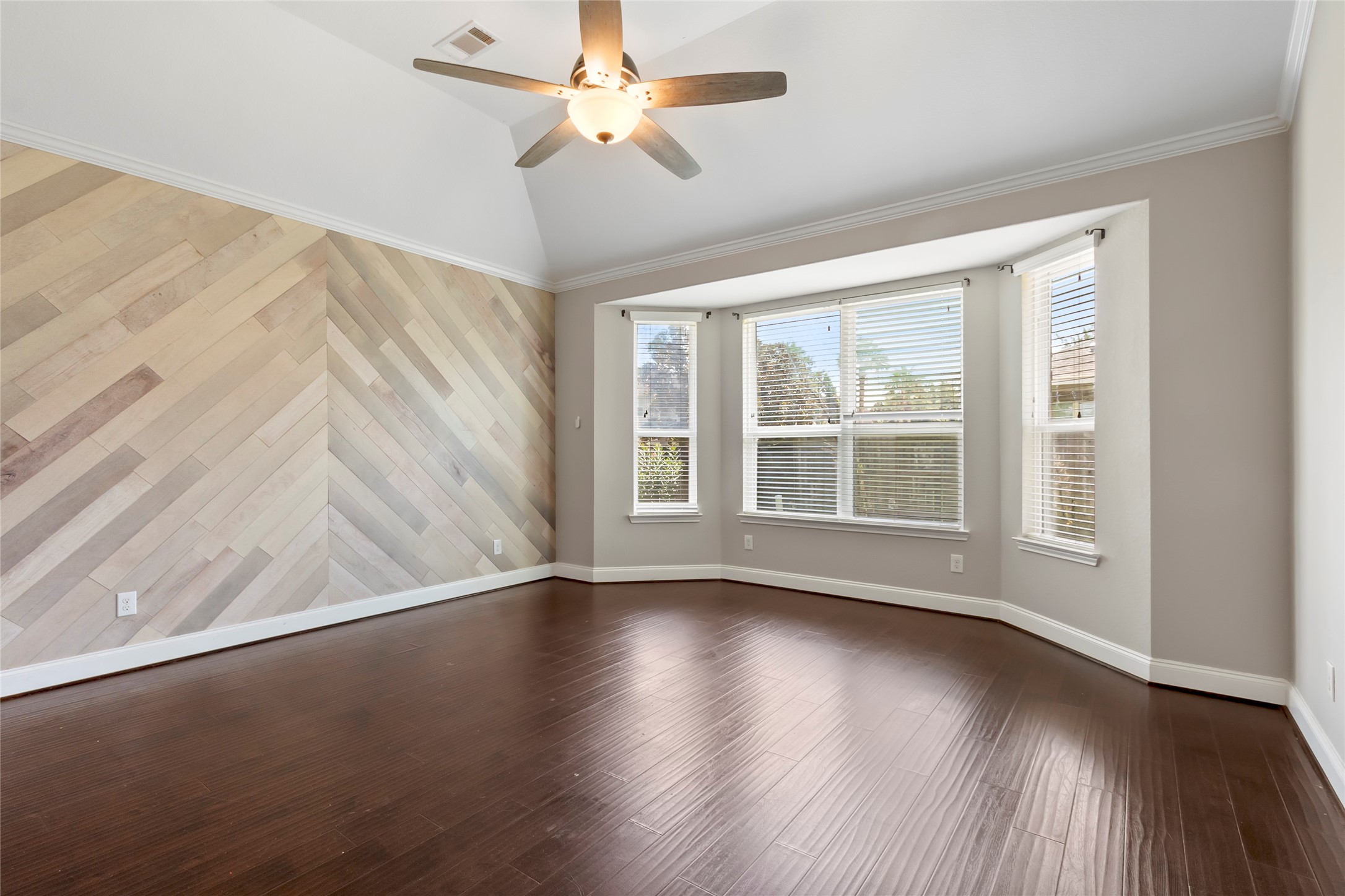 13402 Indigo Sands Drive Property Photo 13