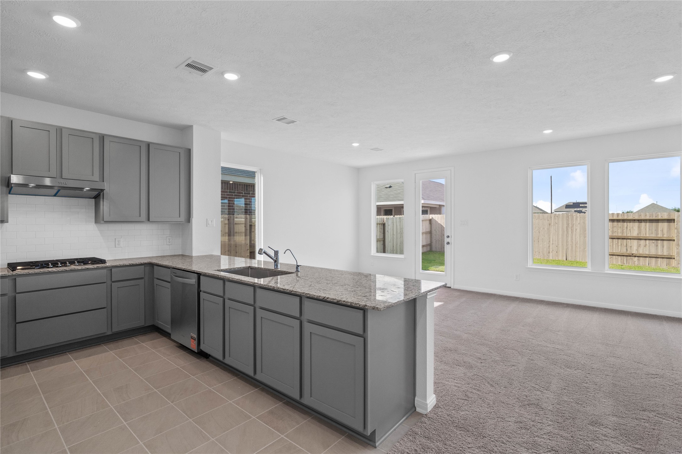 25414 Saguaro Ridge Drive Property Photo 14