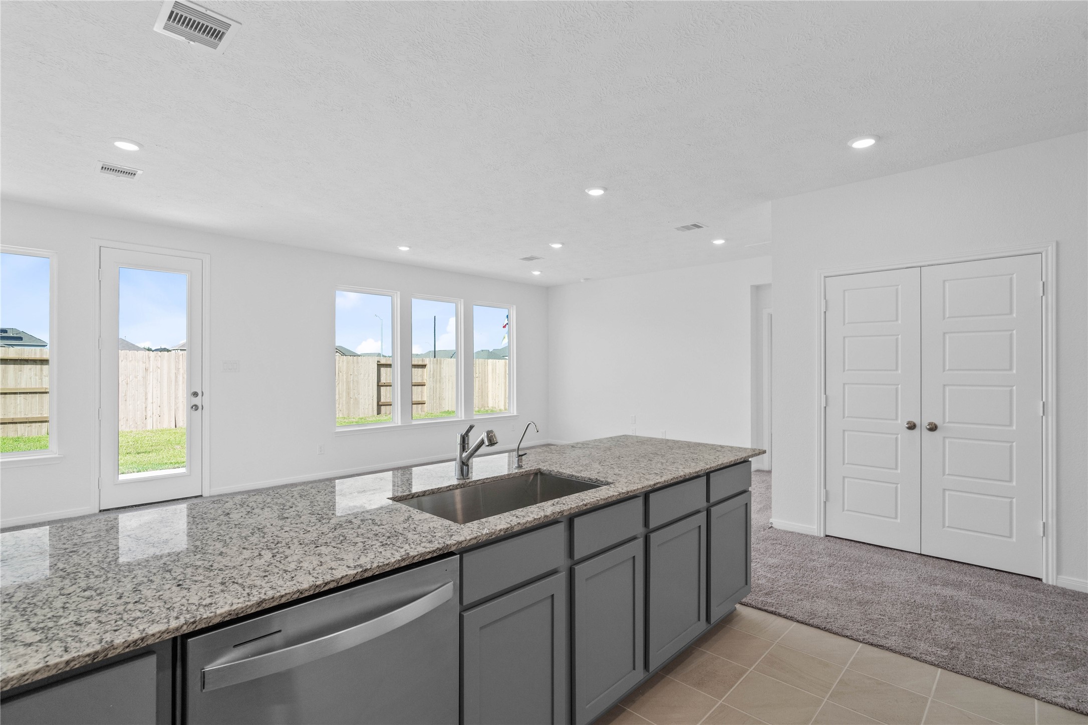 25414 Saguaro Ridge Drive Property Photo 15