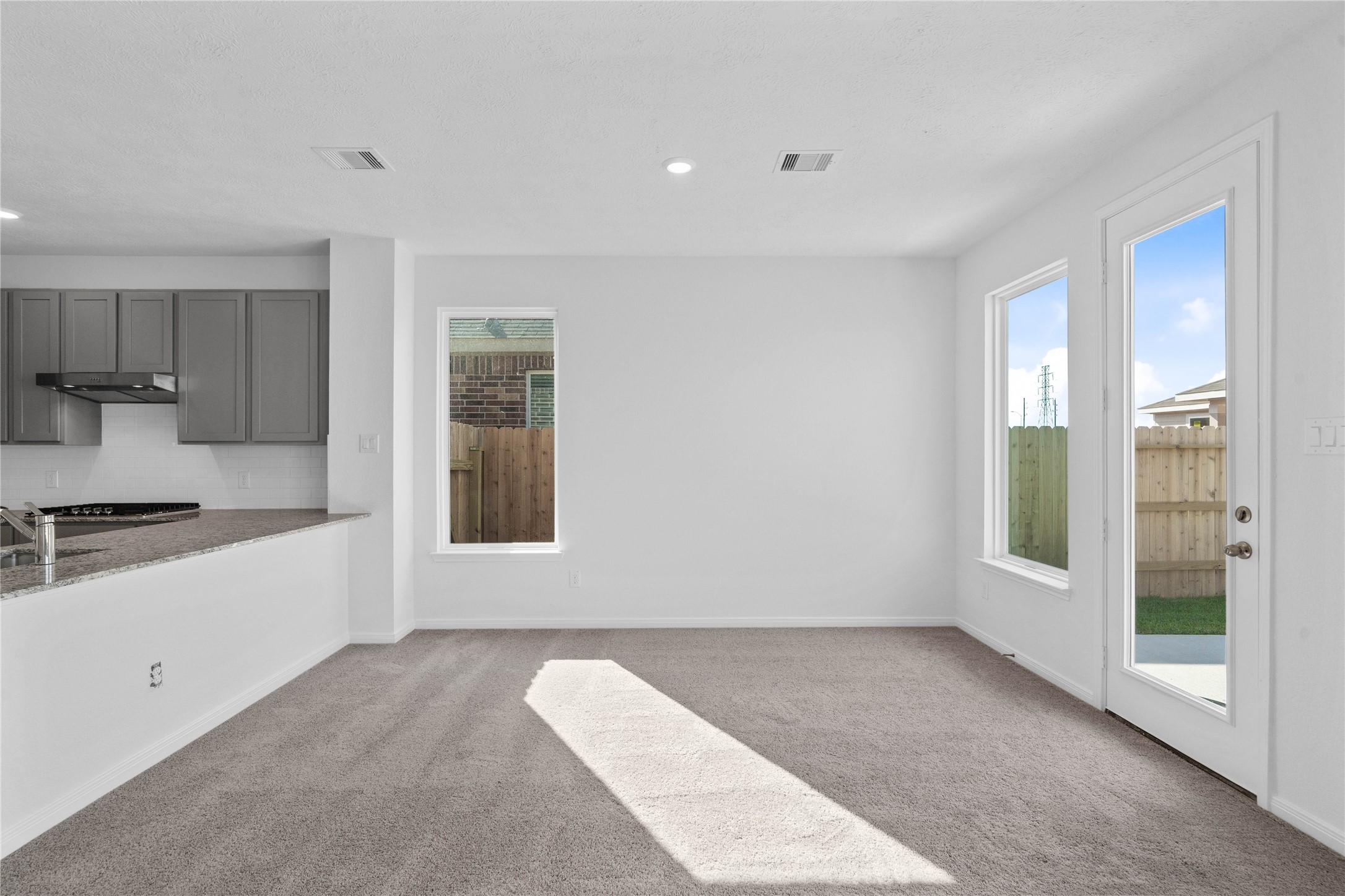 25414 Saguaro Ridge Drive Property Photo 16