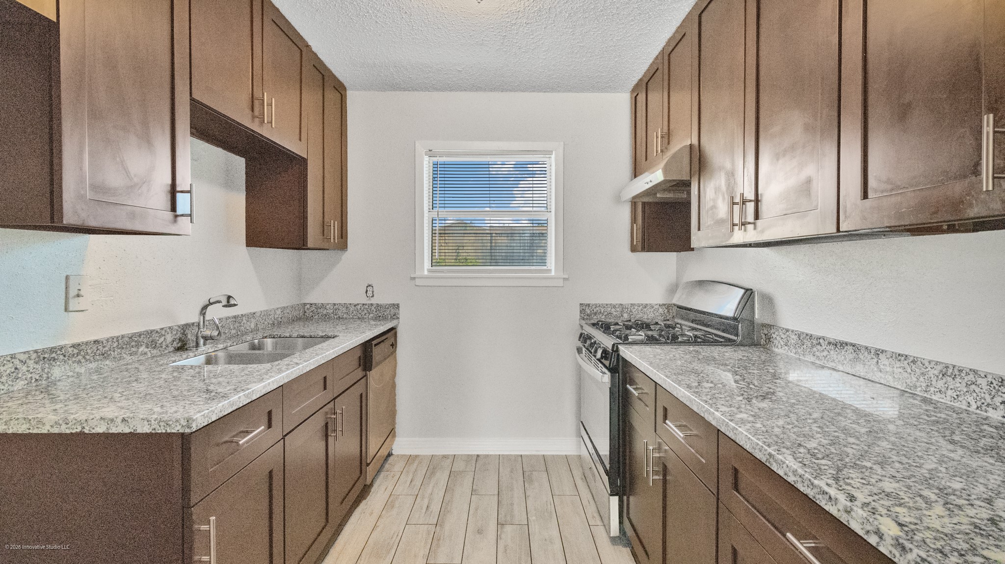 12402 Industrial Road Property Photo 5
