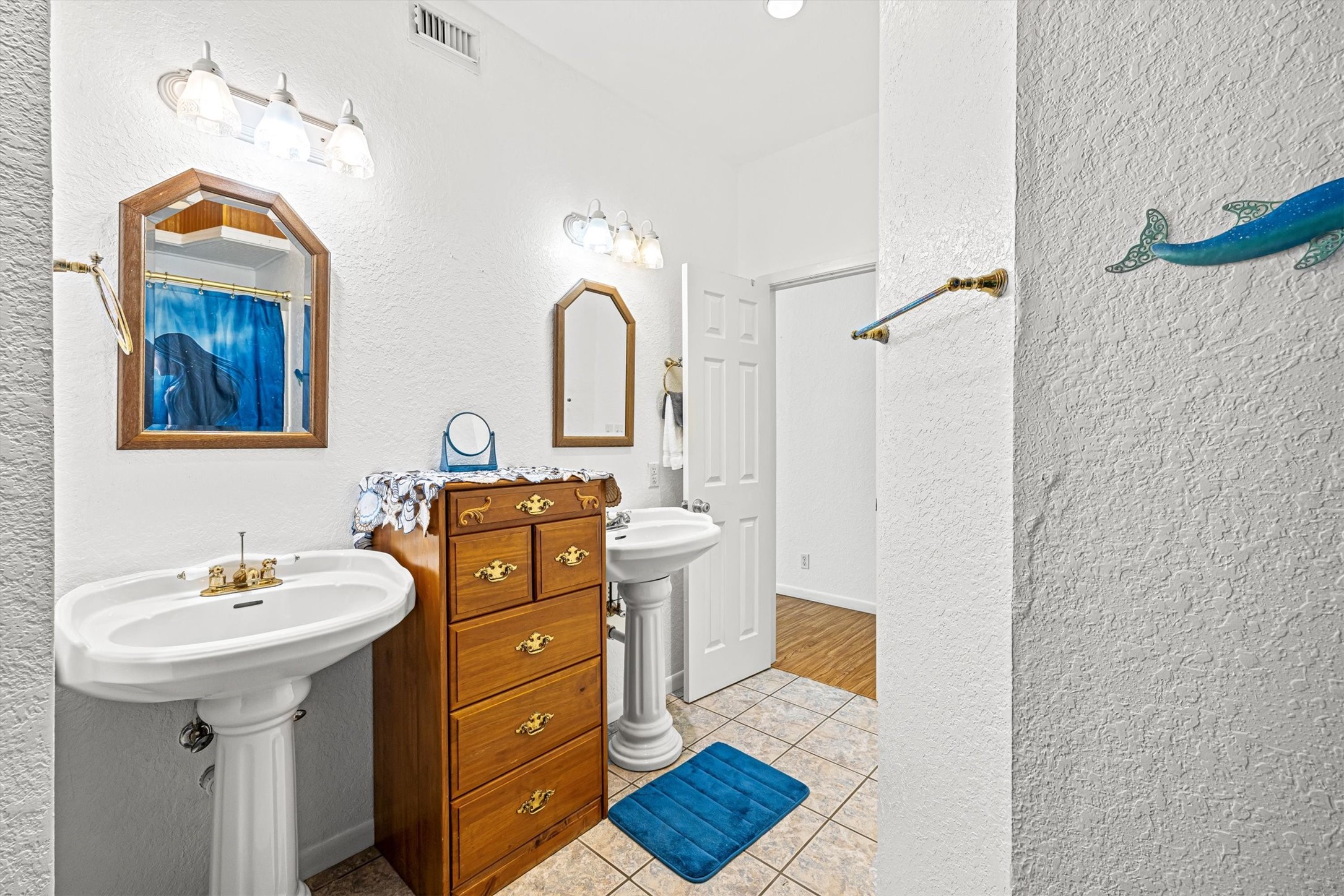 13002 Buccaneer Parkway Property Photo 33