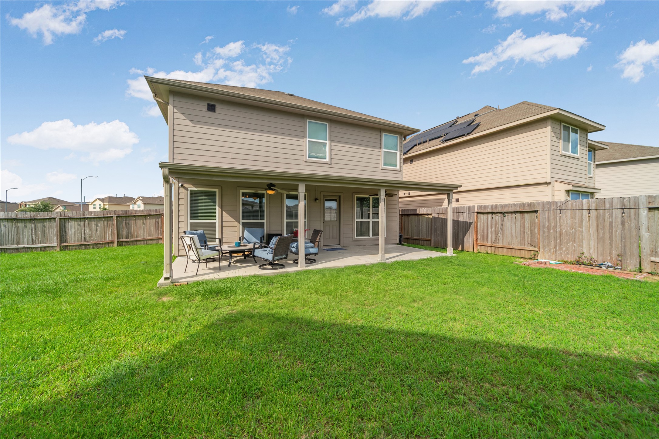 1602 Royal Grantham Court Property Photo 6