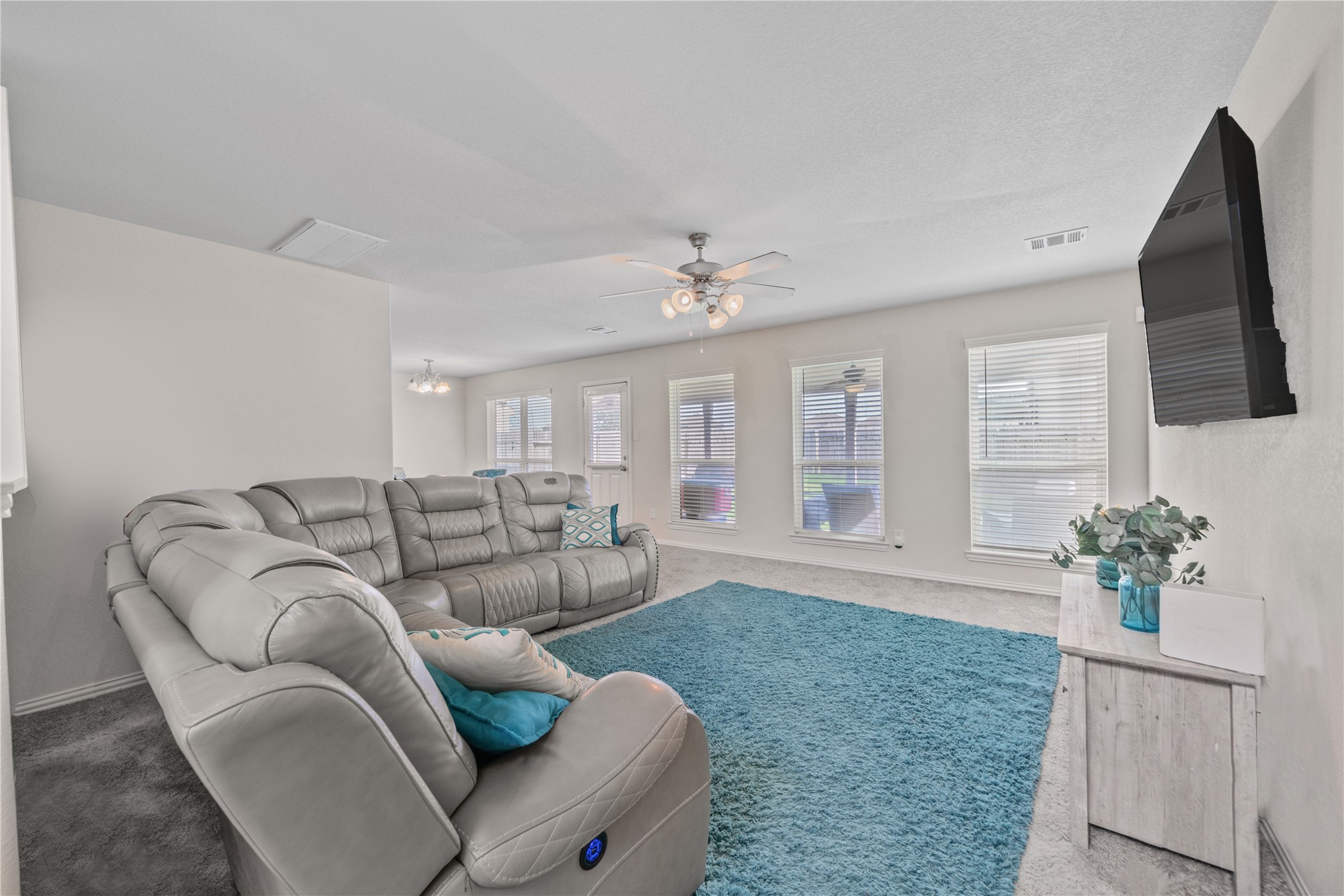 1602 Royal Grantham Court Property Photo 7