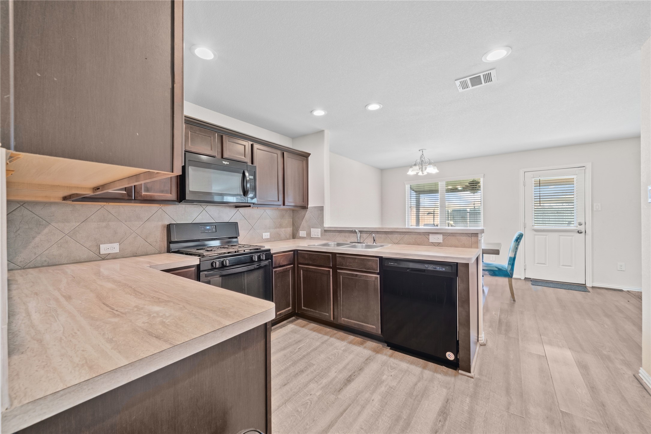 1602 Royal Grantham Court Property Photo 10
