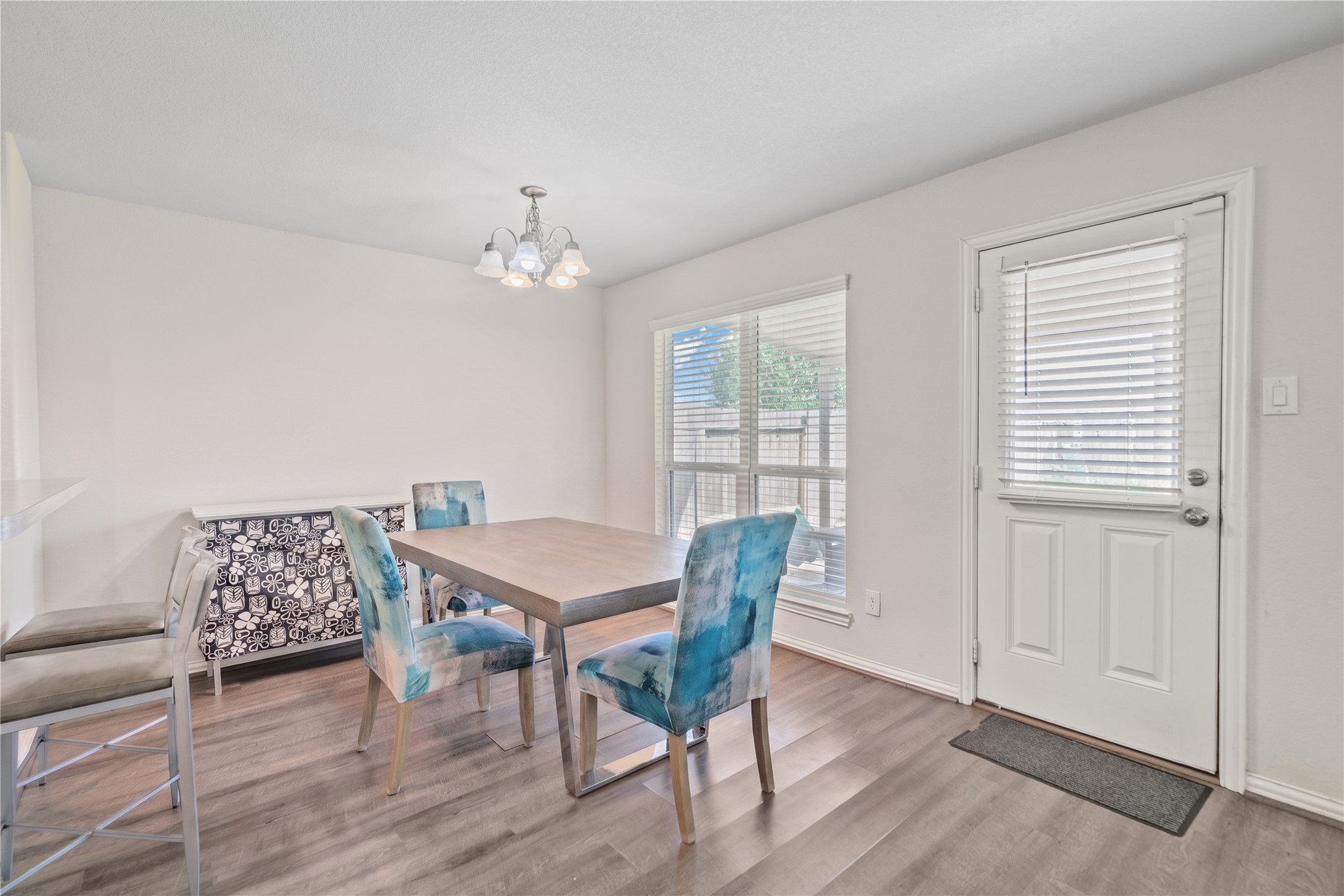 1602 Royal Grantham Court Property Photo 13