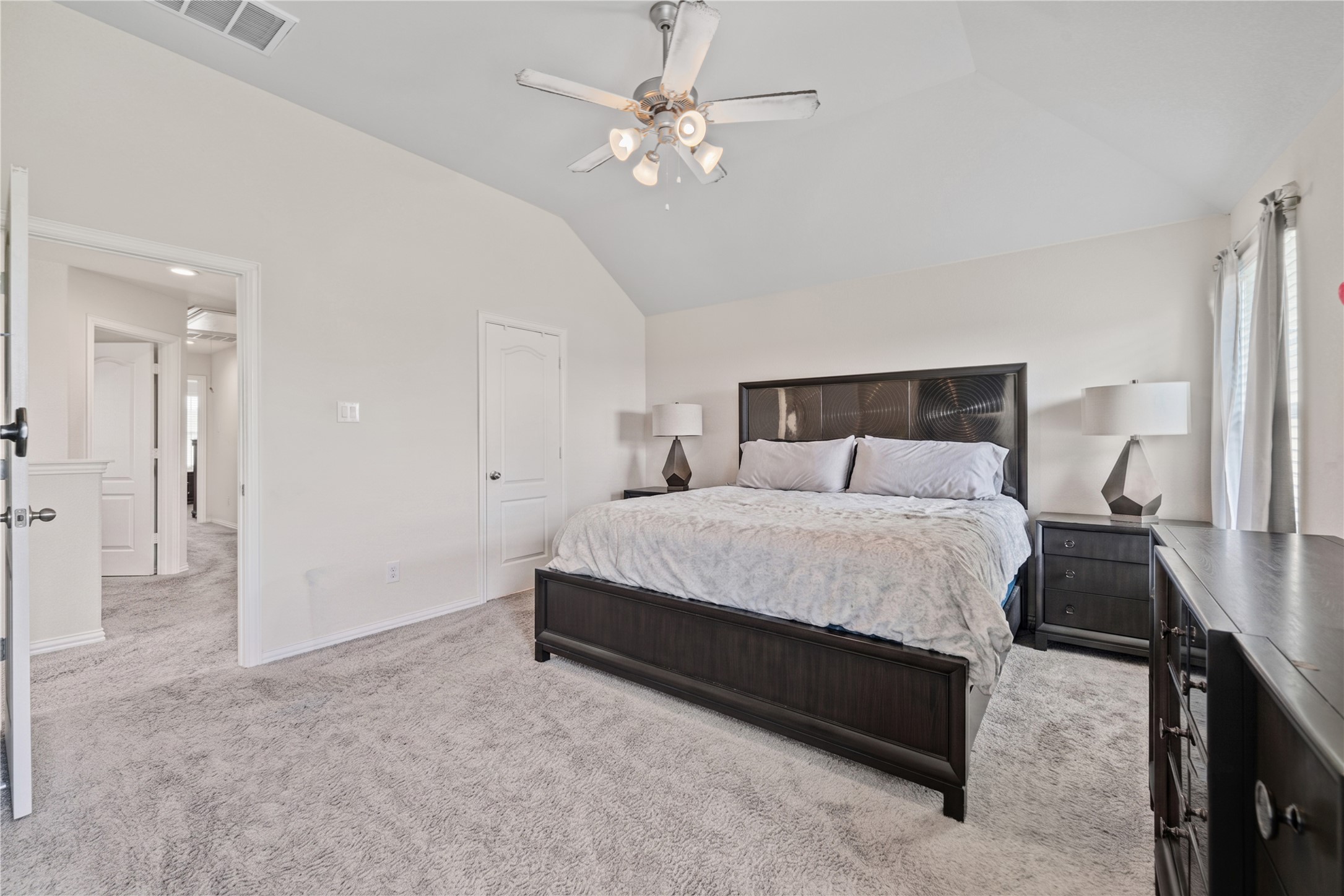 1602 Royal Grantham Court Property Photo 17