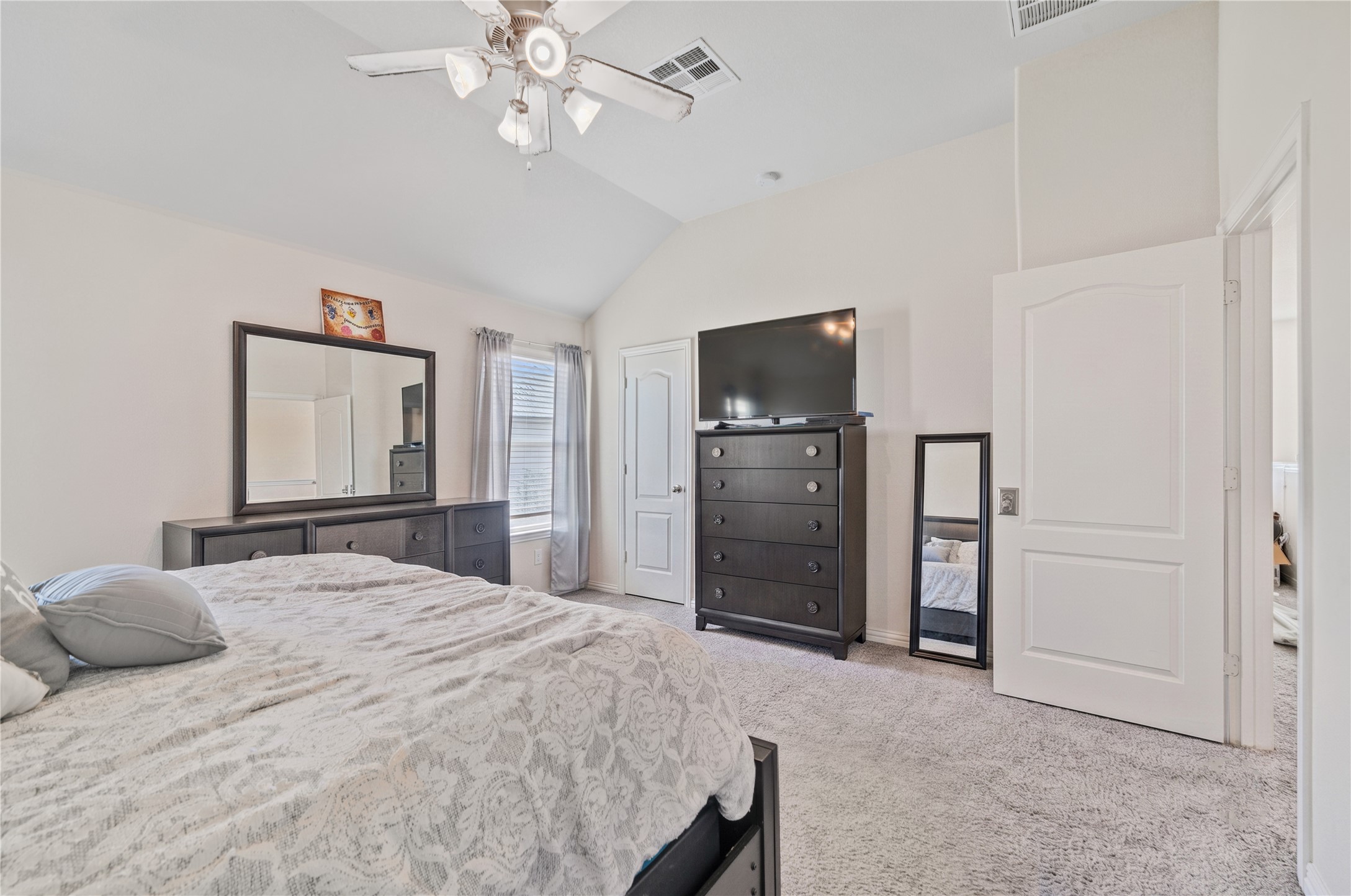 1602 Royal Grantham Court Property Photo 19
