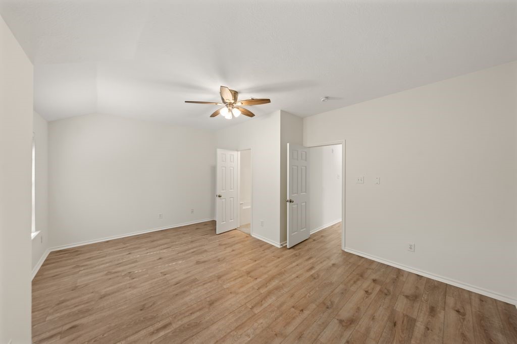 222 Blushwood Place Property Photo 12