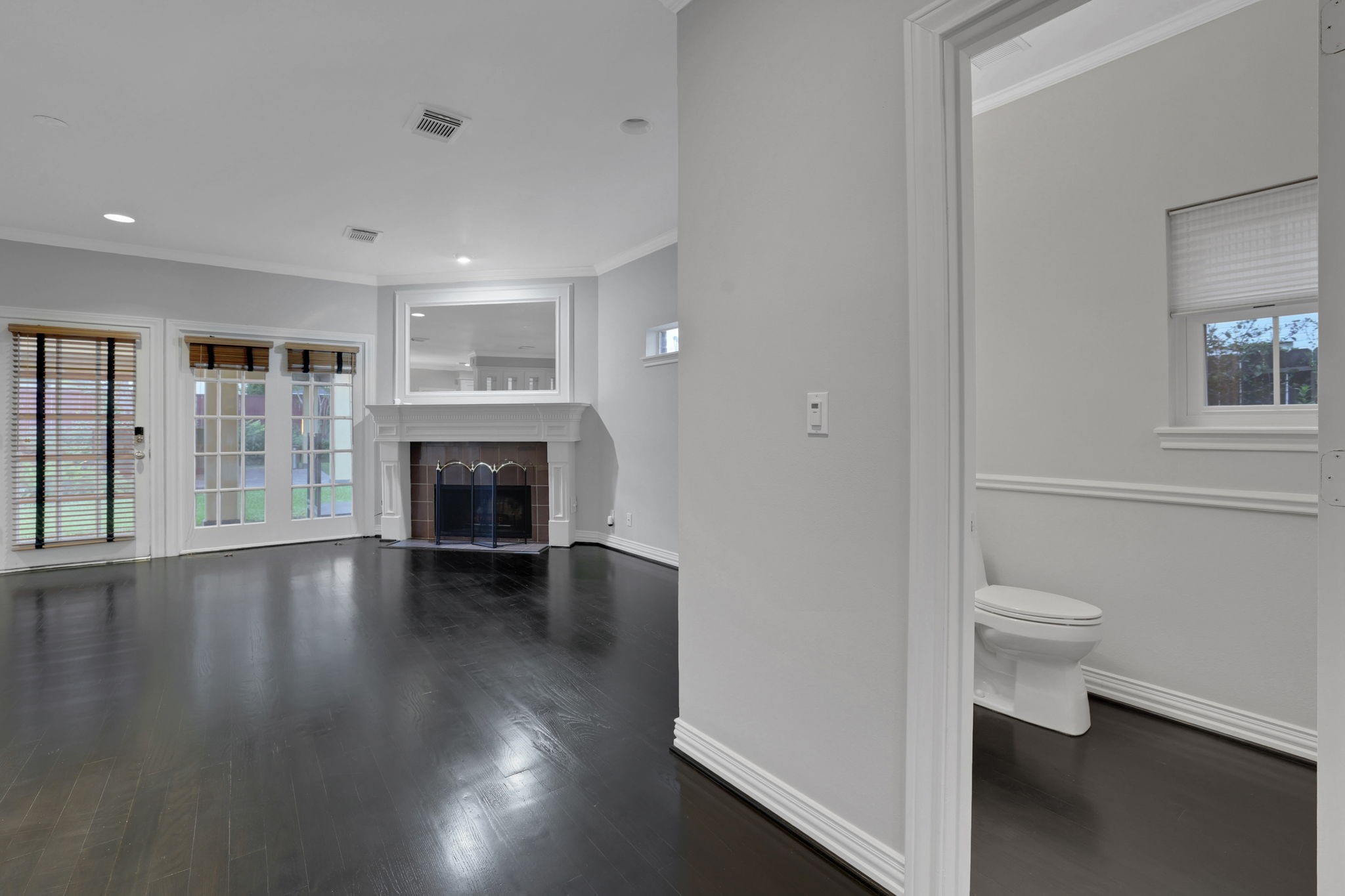 4616 Spruce Street Property Photo 21