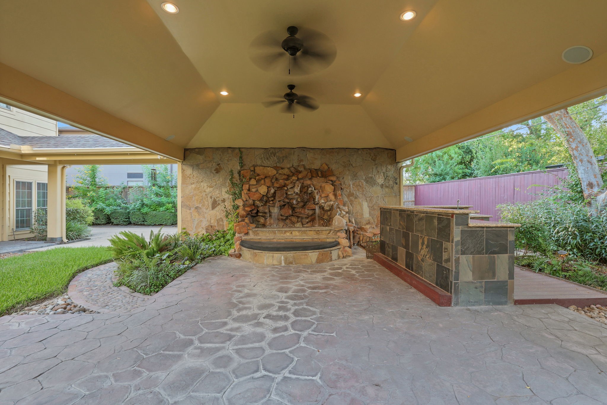 4616 Spruce Street Property Photo 41