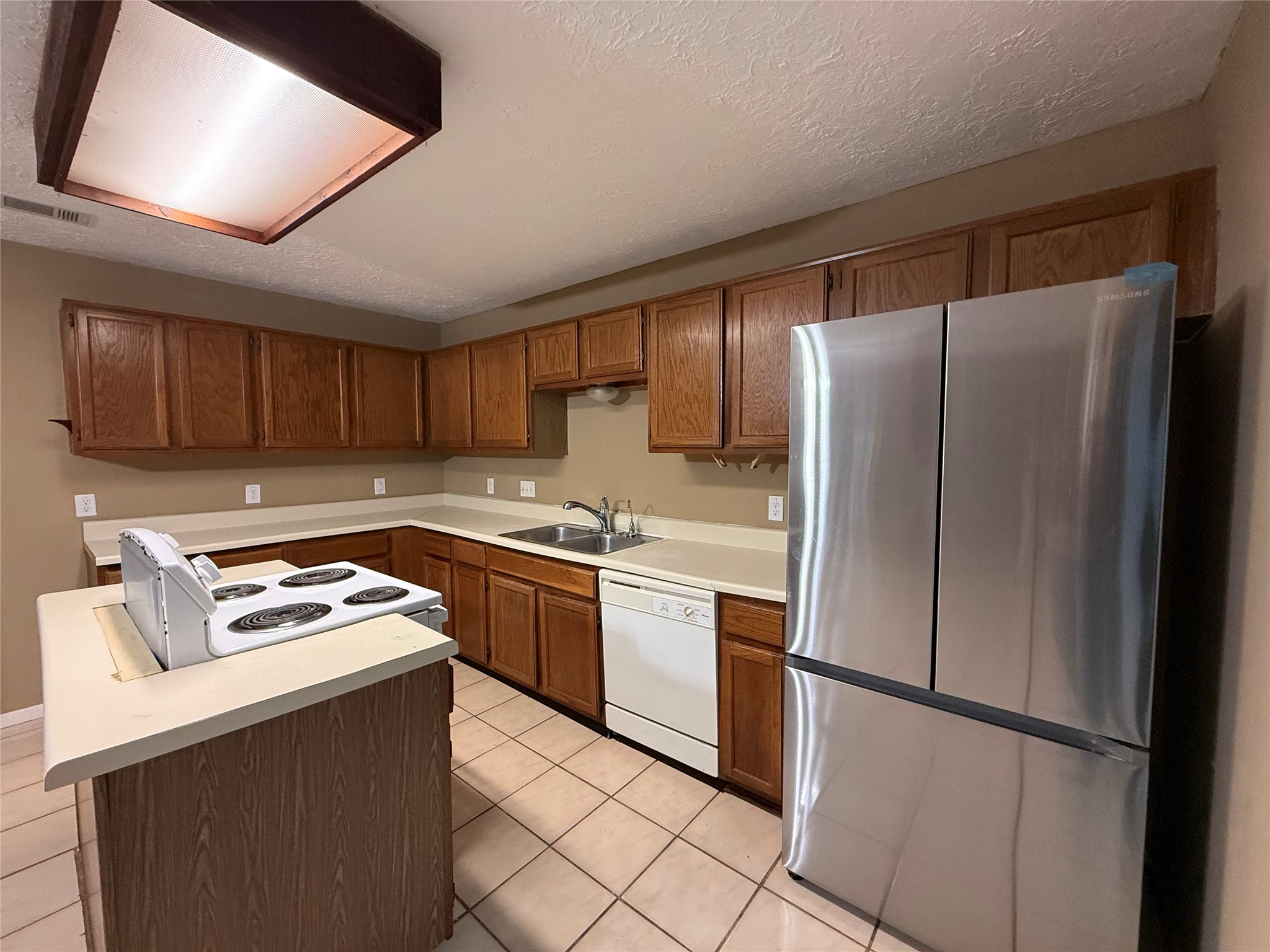 13218 Avonshire Drive Property Photo 5